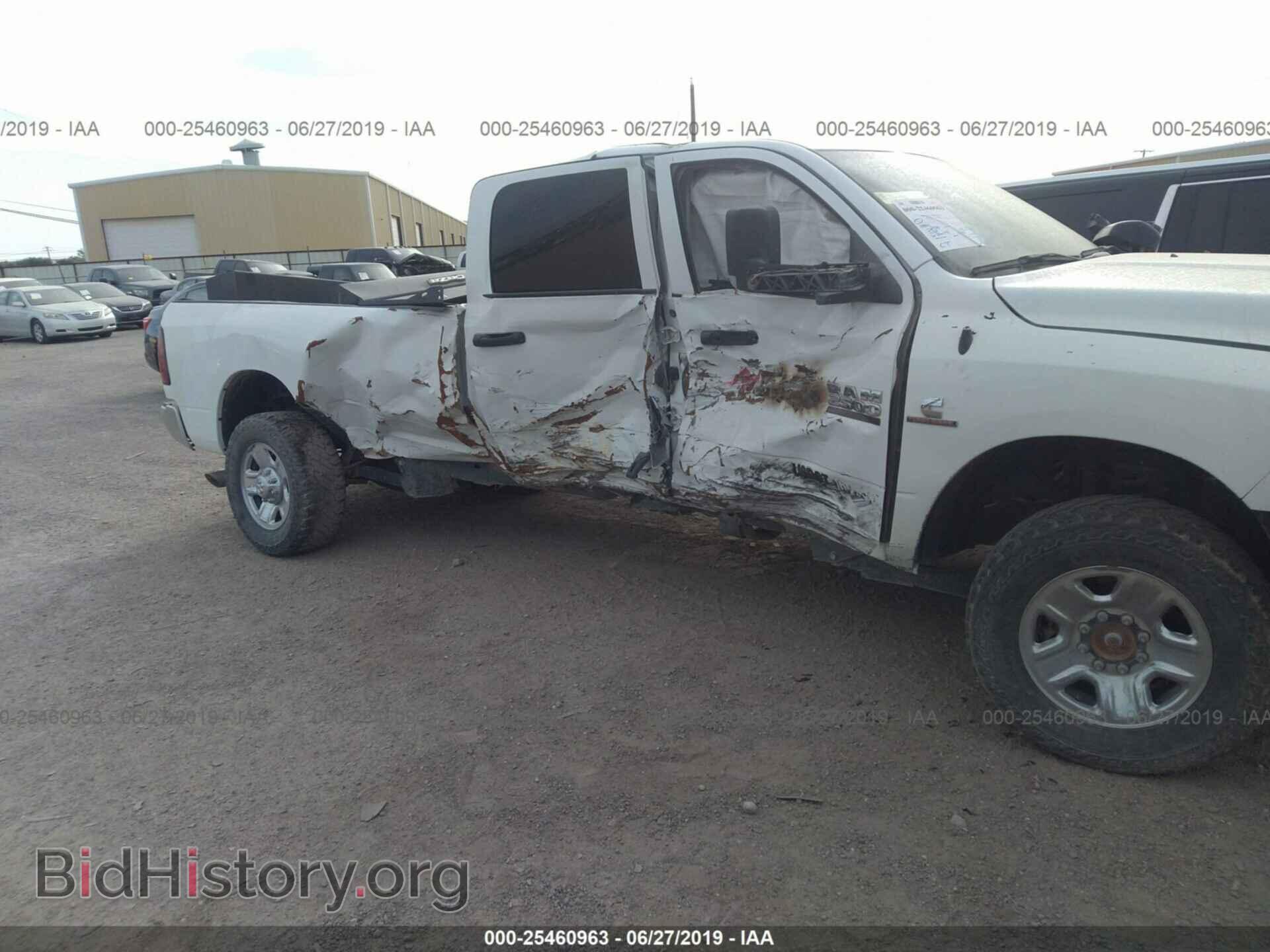 2017 RAM 2500 - VIN: 3C6UR5HL7HG758094 - Photo 6