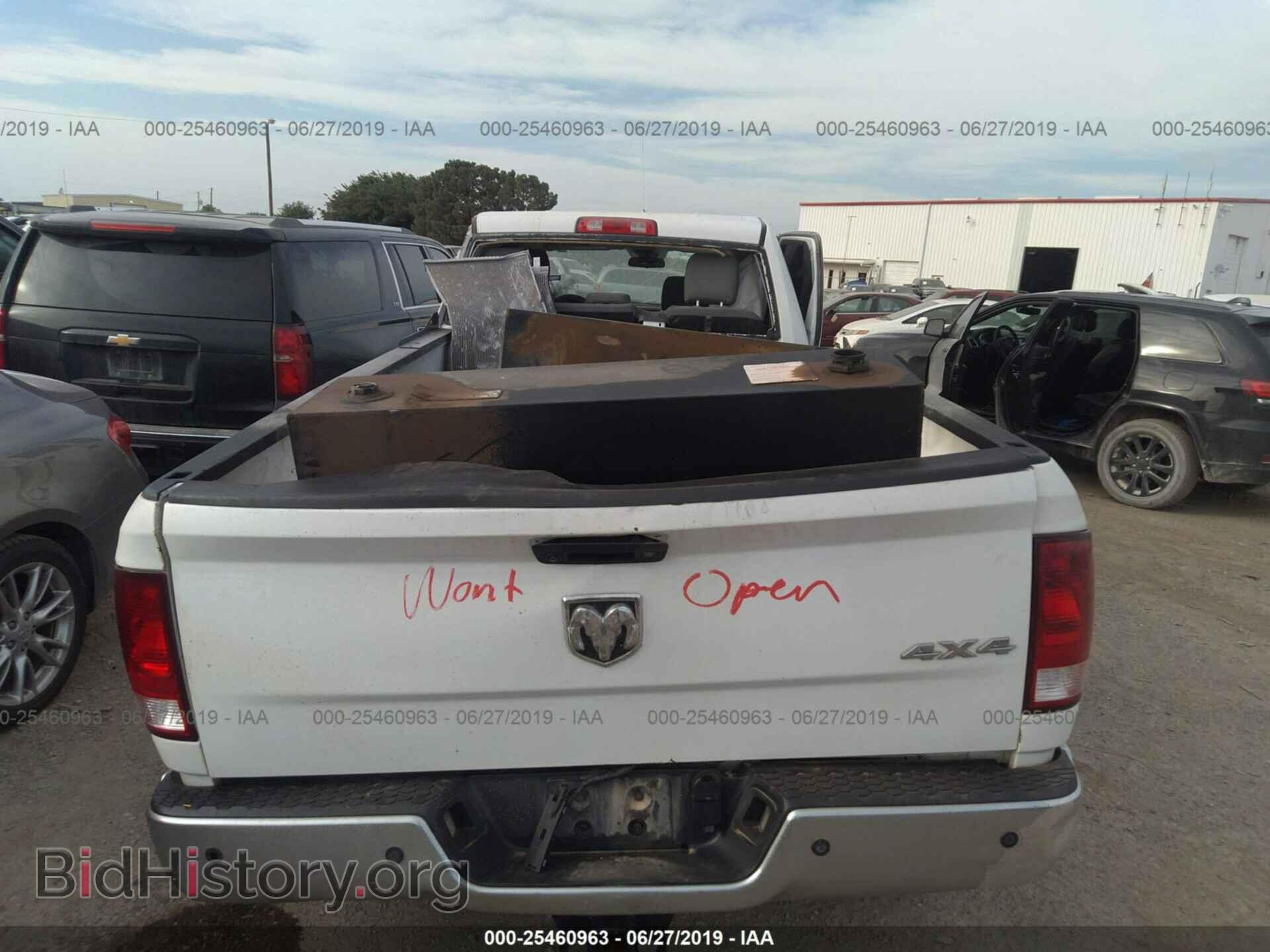 2017 RAM 2500 - VIN: 3C6UR5HL7HG758094 - Photo 8