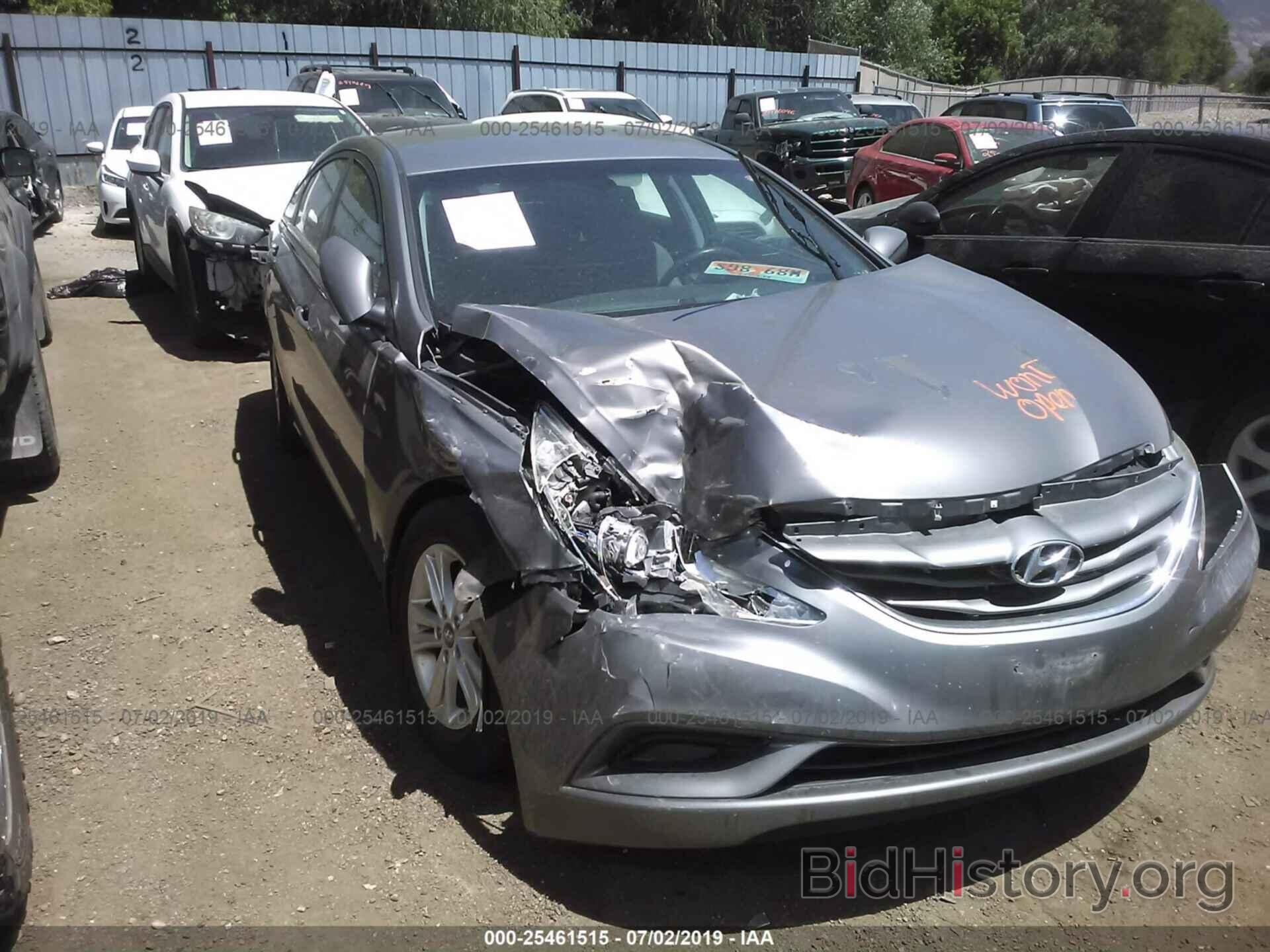 Photo 5NPEB4AC0BH176519 - HYUNDAI SONATA 2011