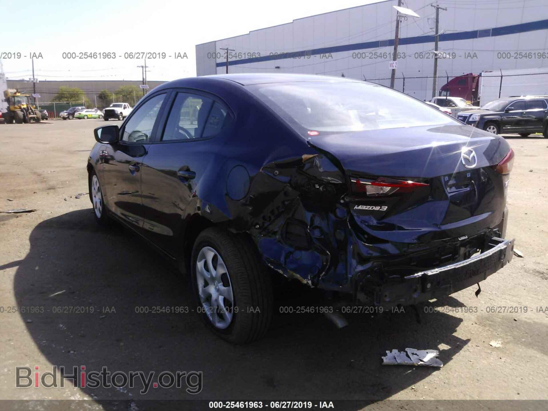 2018 MAZDA 3 - VIN: 3MZBN1U76JM212291 - Фото 3