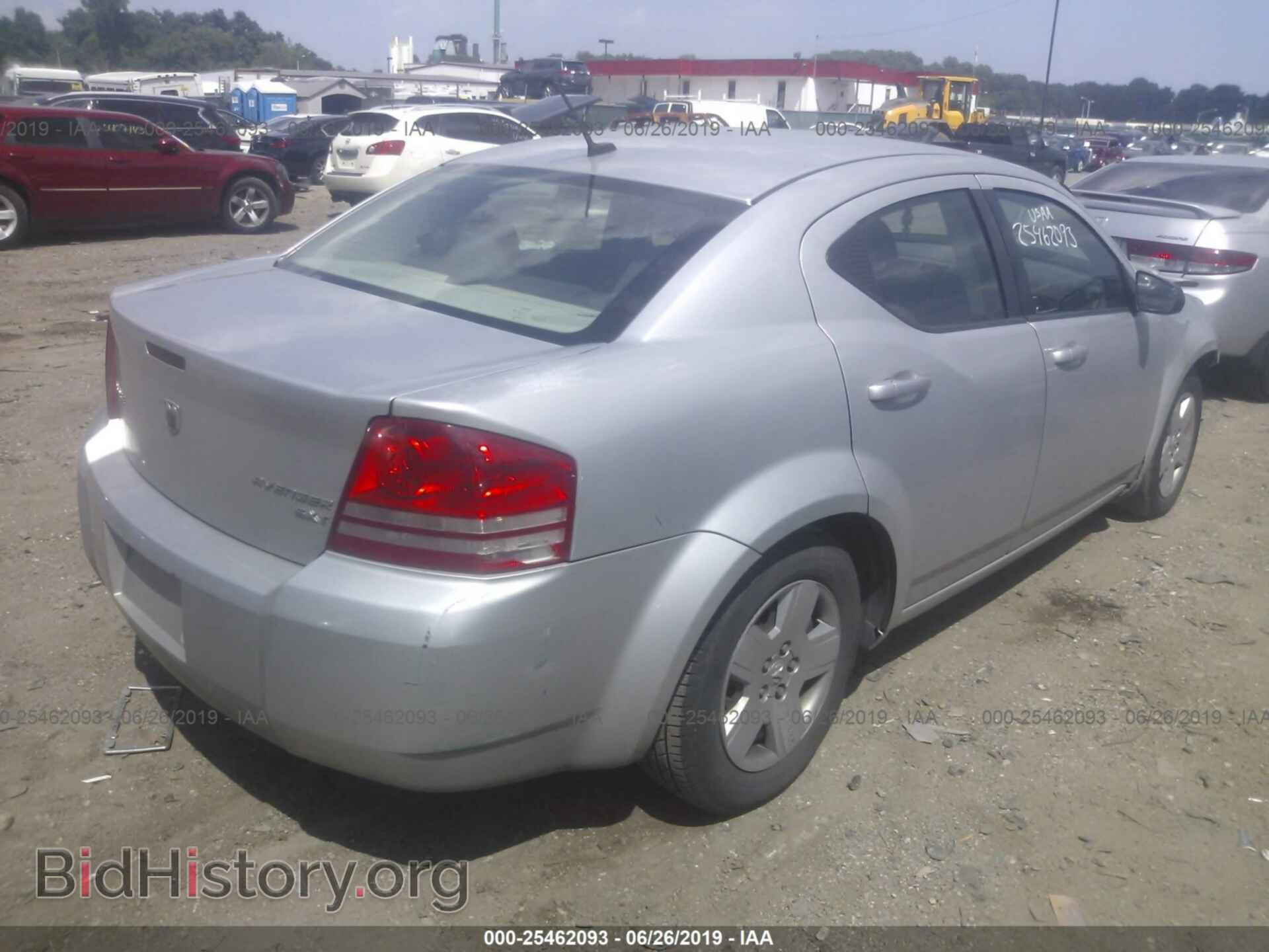 2010 DODGE AVENGER - VIN: 1B3CC4FB3AN139632 - Photo 4