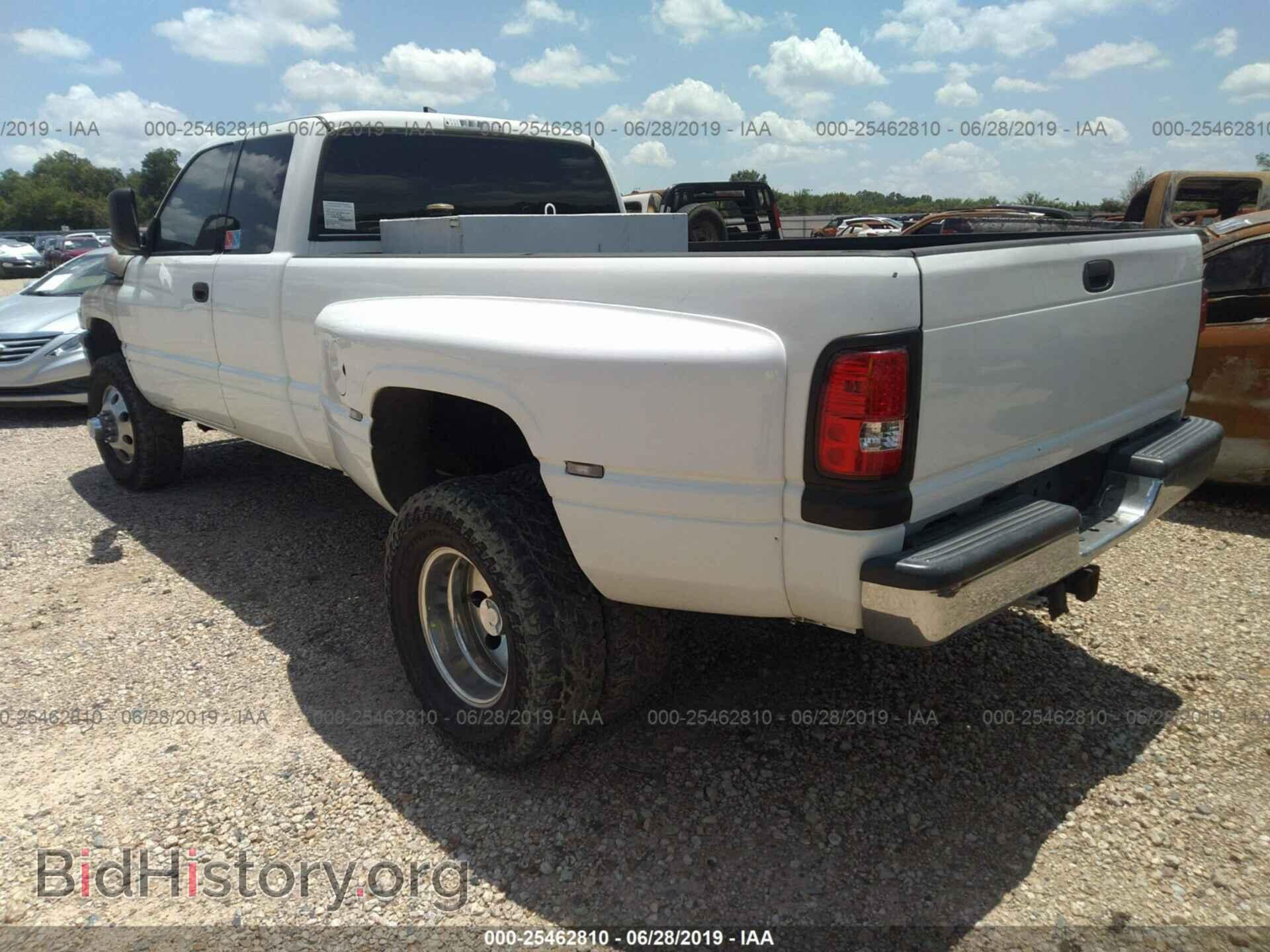 1997 DODGE RAM 3500 - VIN: 3B7MF33D2VM565449 - Фото 3