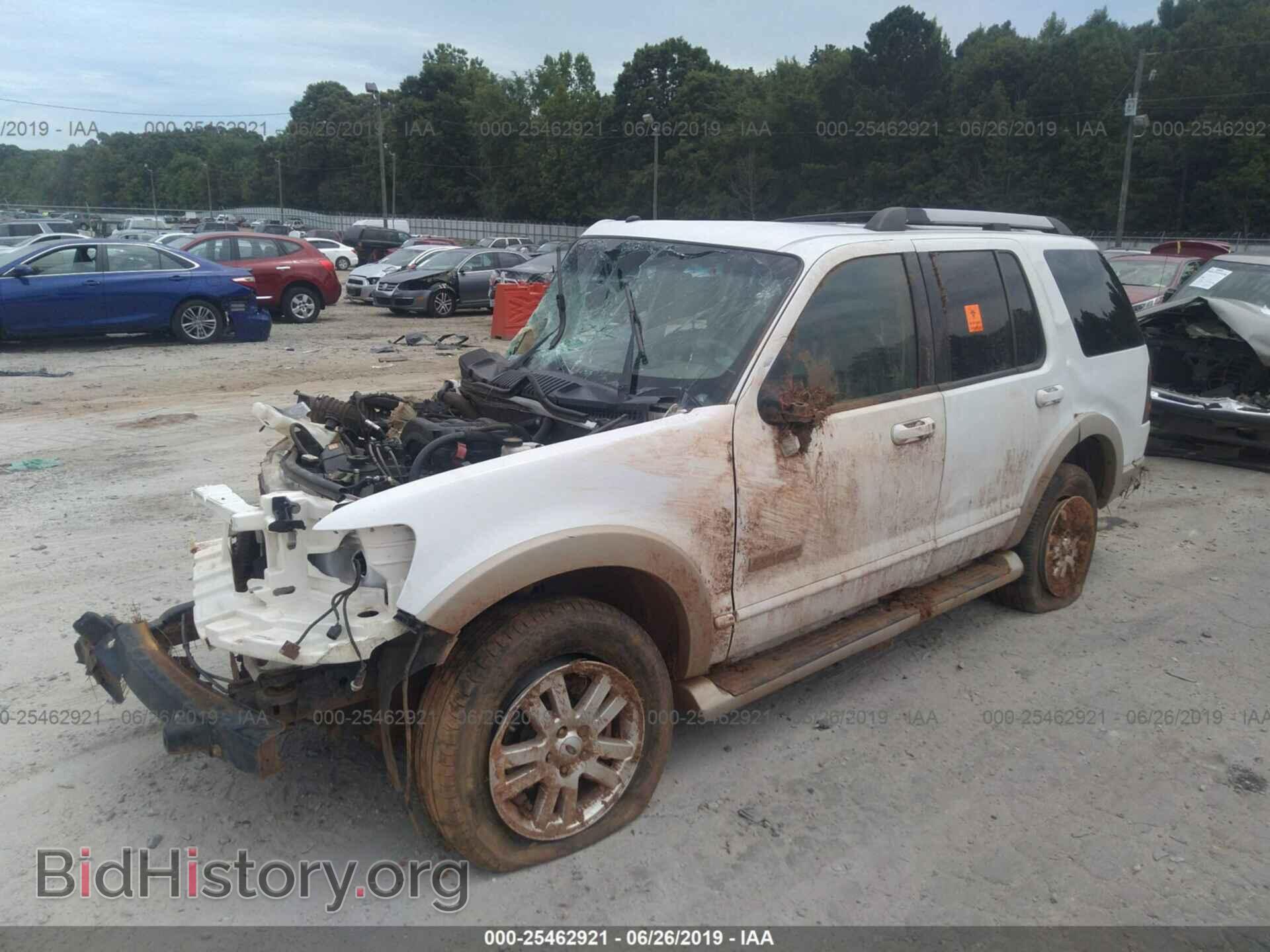 2007 FORD EXPLORER - VIN: 1FMEU64E57UB18577 - Photo 2