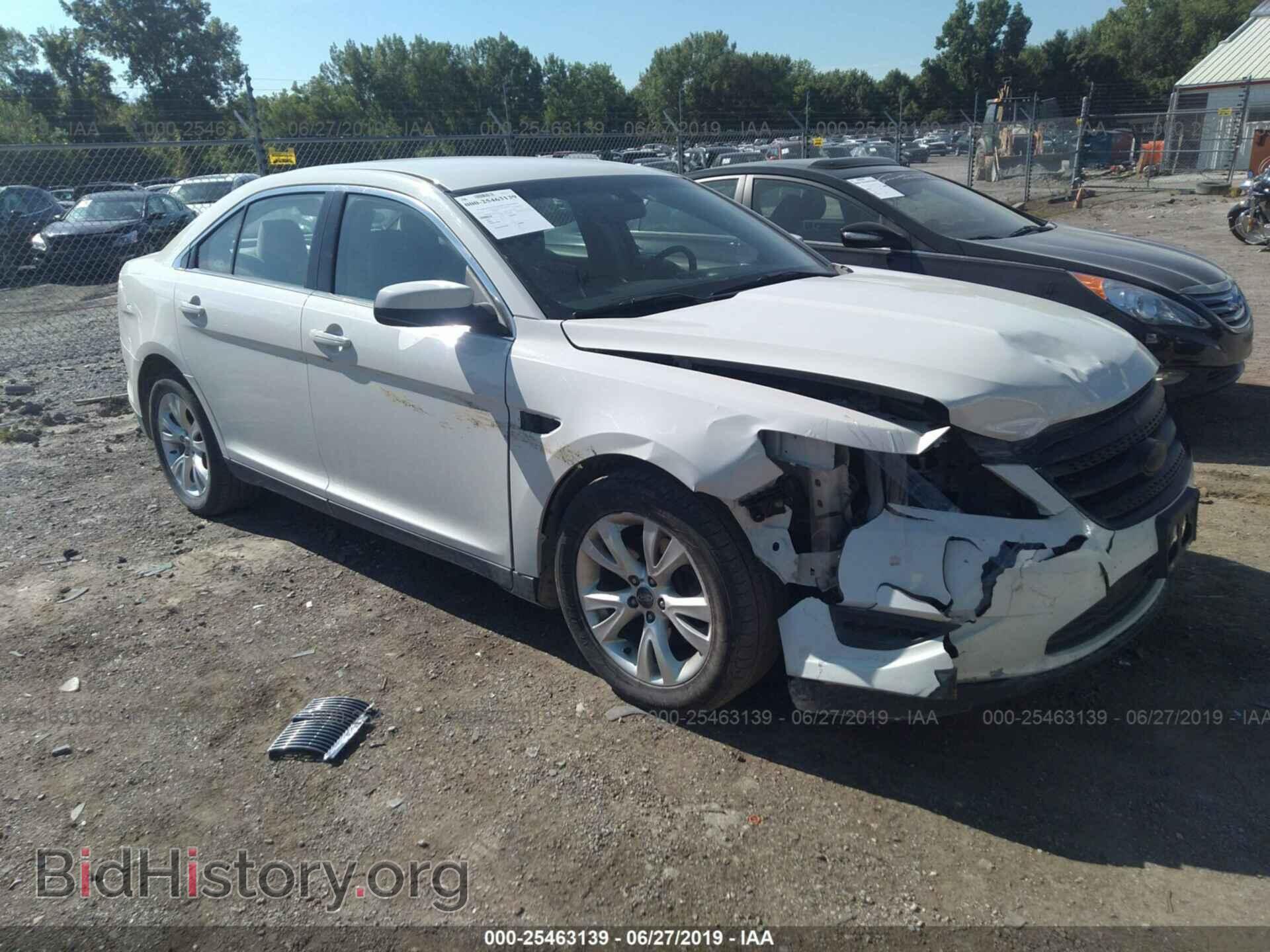 Фотография 1FAHP2HW4BG116112 - FORD TAURUS 2011