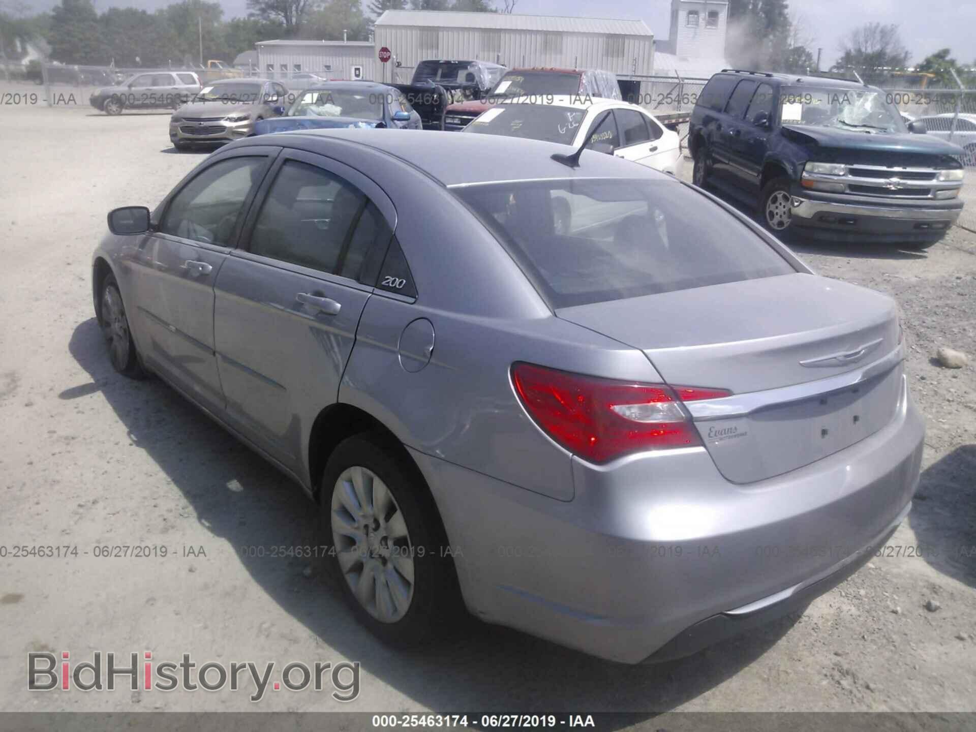 2013 CHRYSLER 200 - VIN: 1C3CCBAB7DN608465 - Photo 3