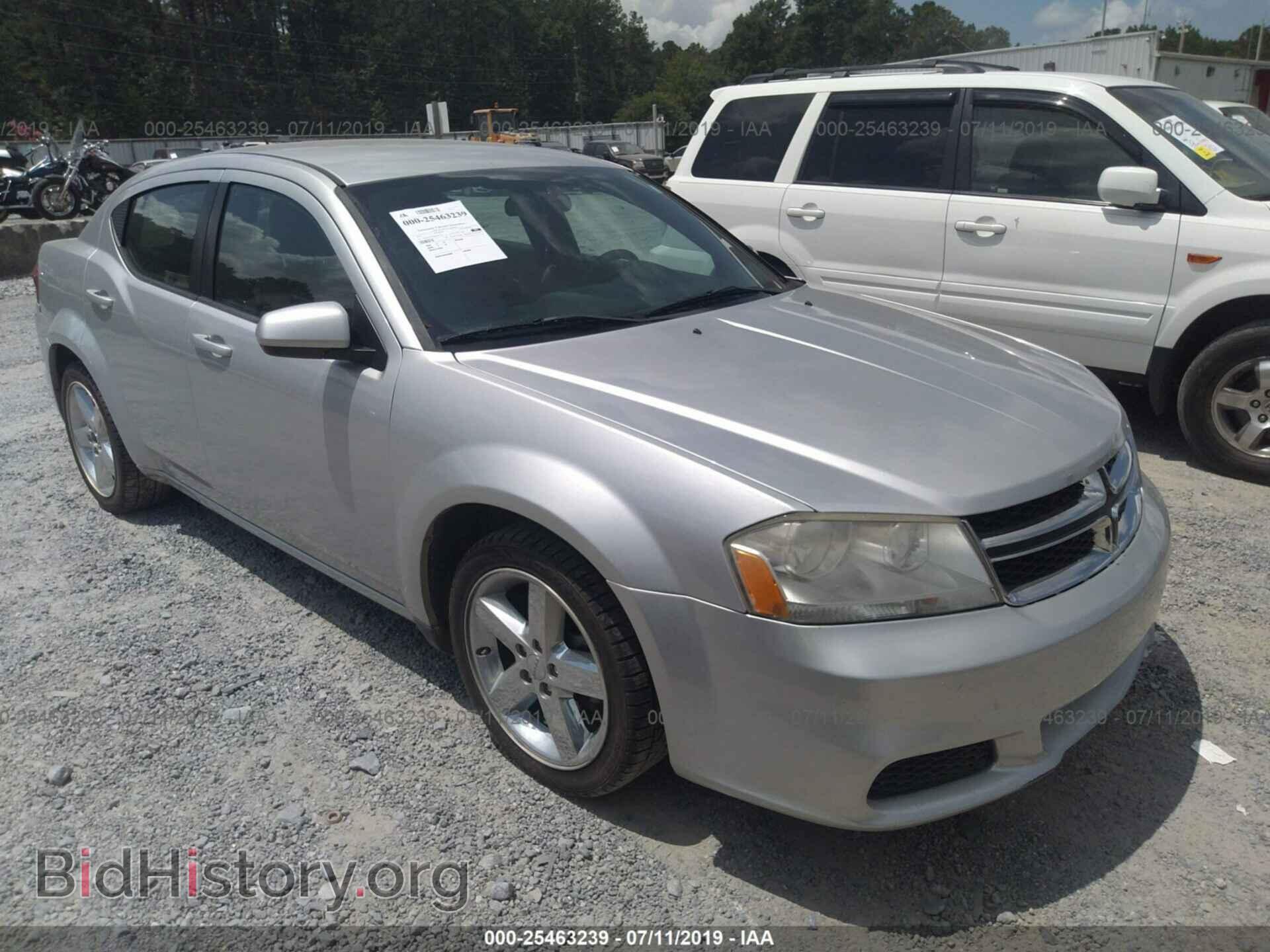 Фотография 1B3BD1FB6BN556350 - DODGE AVENGER 2011