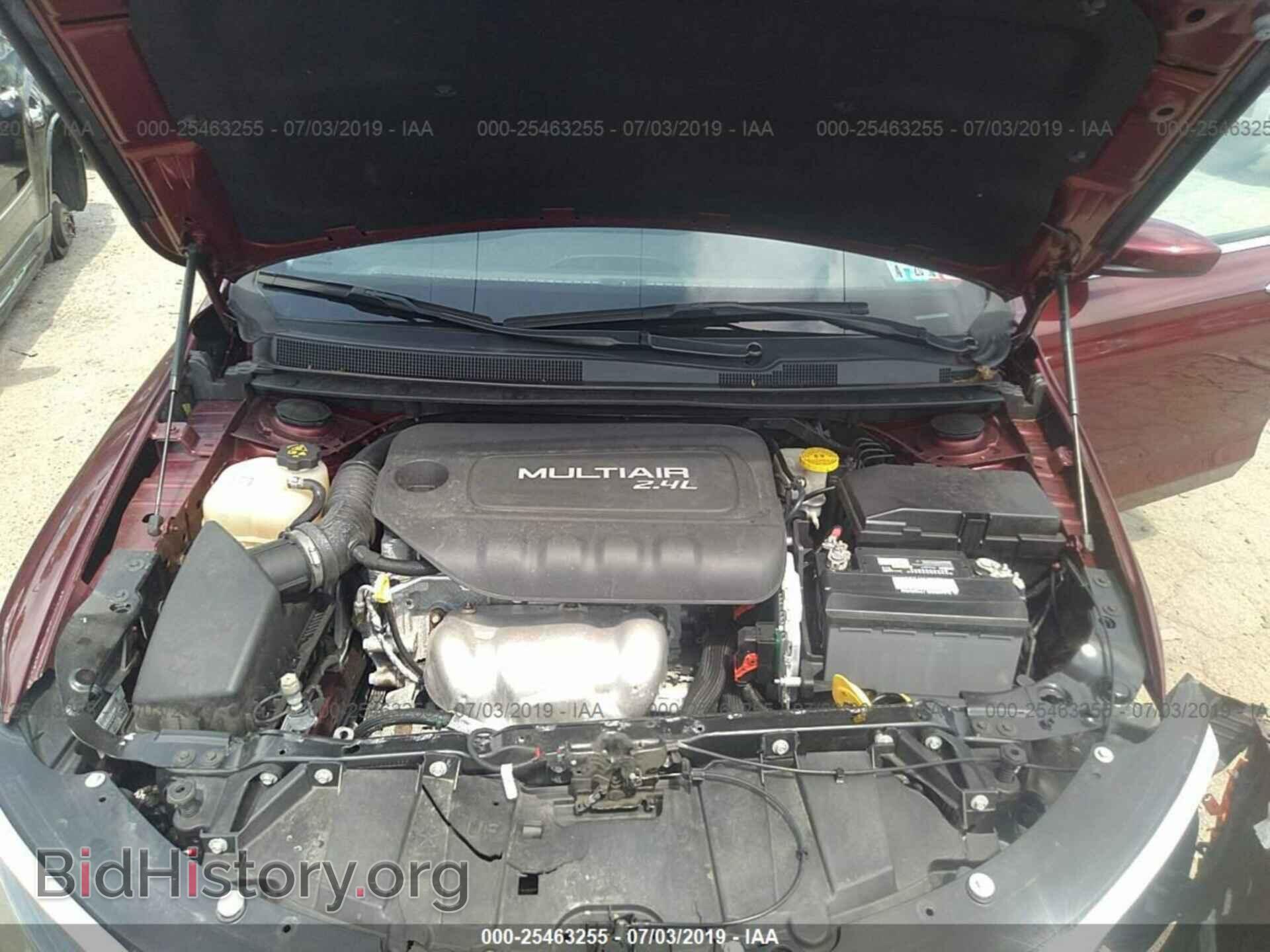 2016 CHRYSLER 200 - VIN: 1C3CCCAB1GN162016 - Photo 10