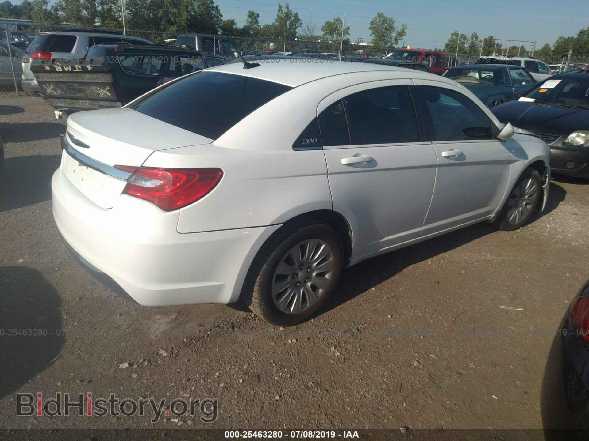 2014 CHRYSLER 200 - VIN: 1C3CCBAB2EN231190 - Фото 4