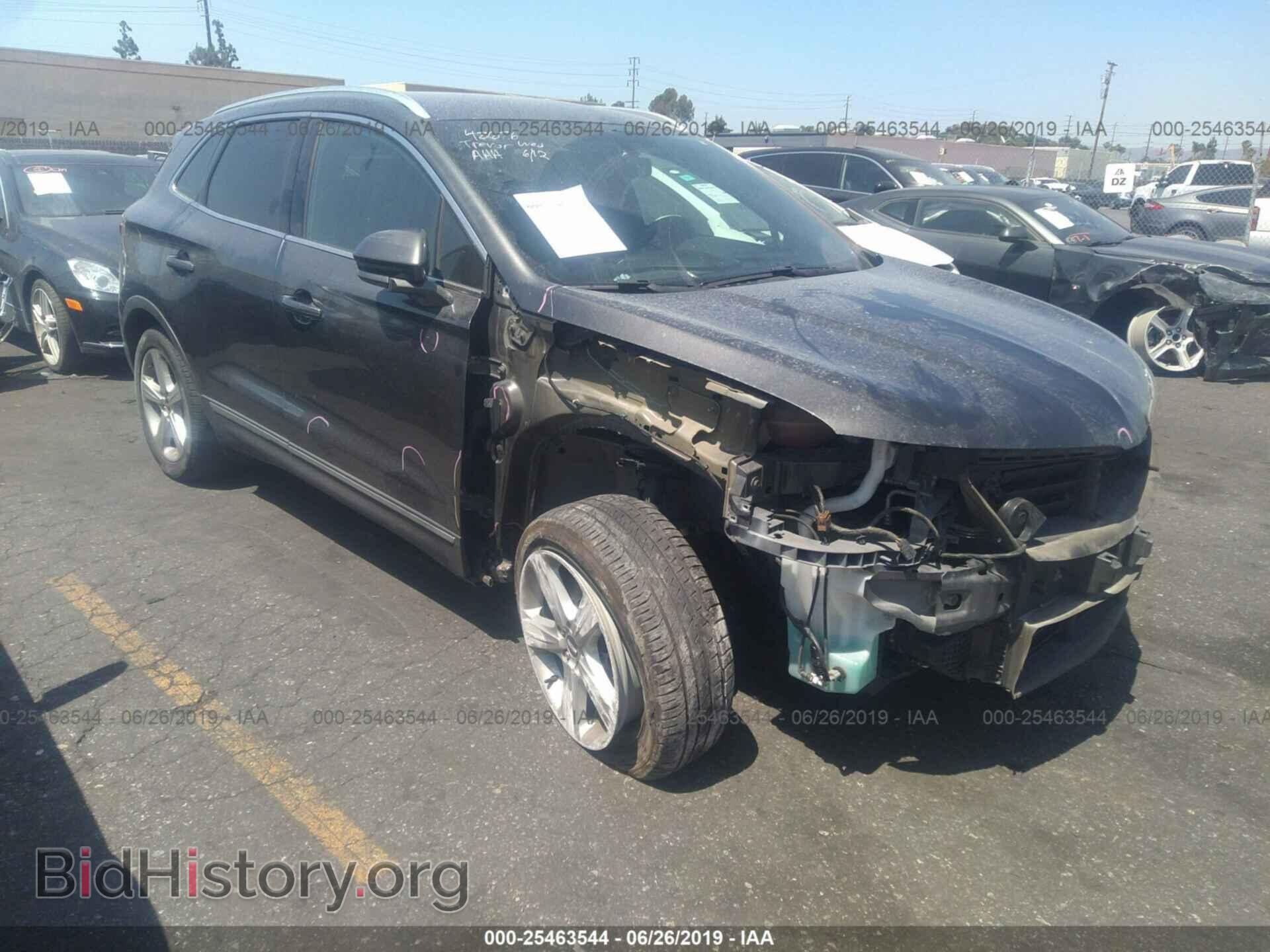 Фотография 5LMCJ1C91HUL09063 - LINCOLN MKC 2017