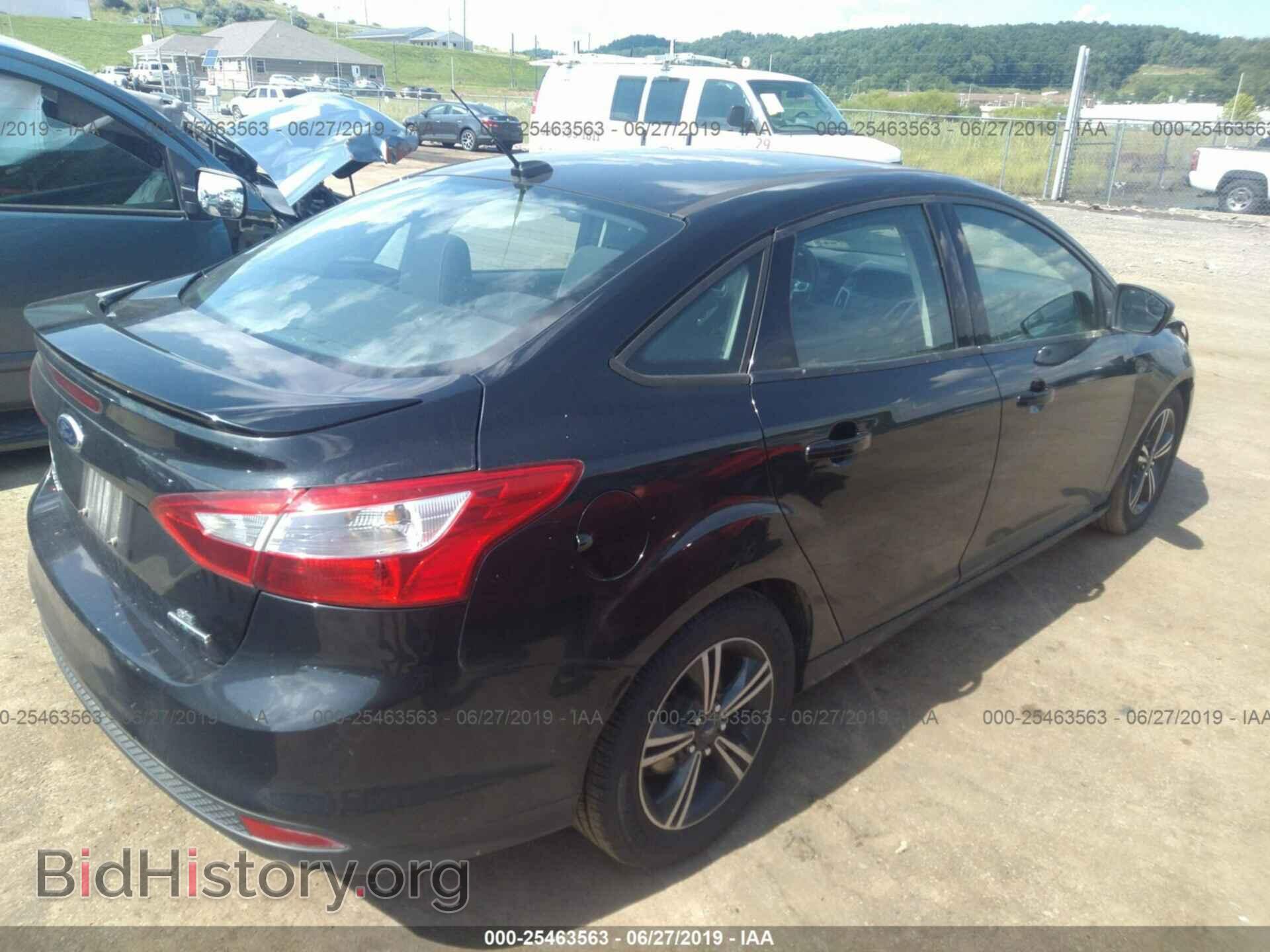 2014 FORD FOCUS - VIN: 1FADP3F27EL160606 - Photo 4