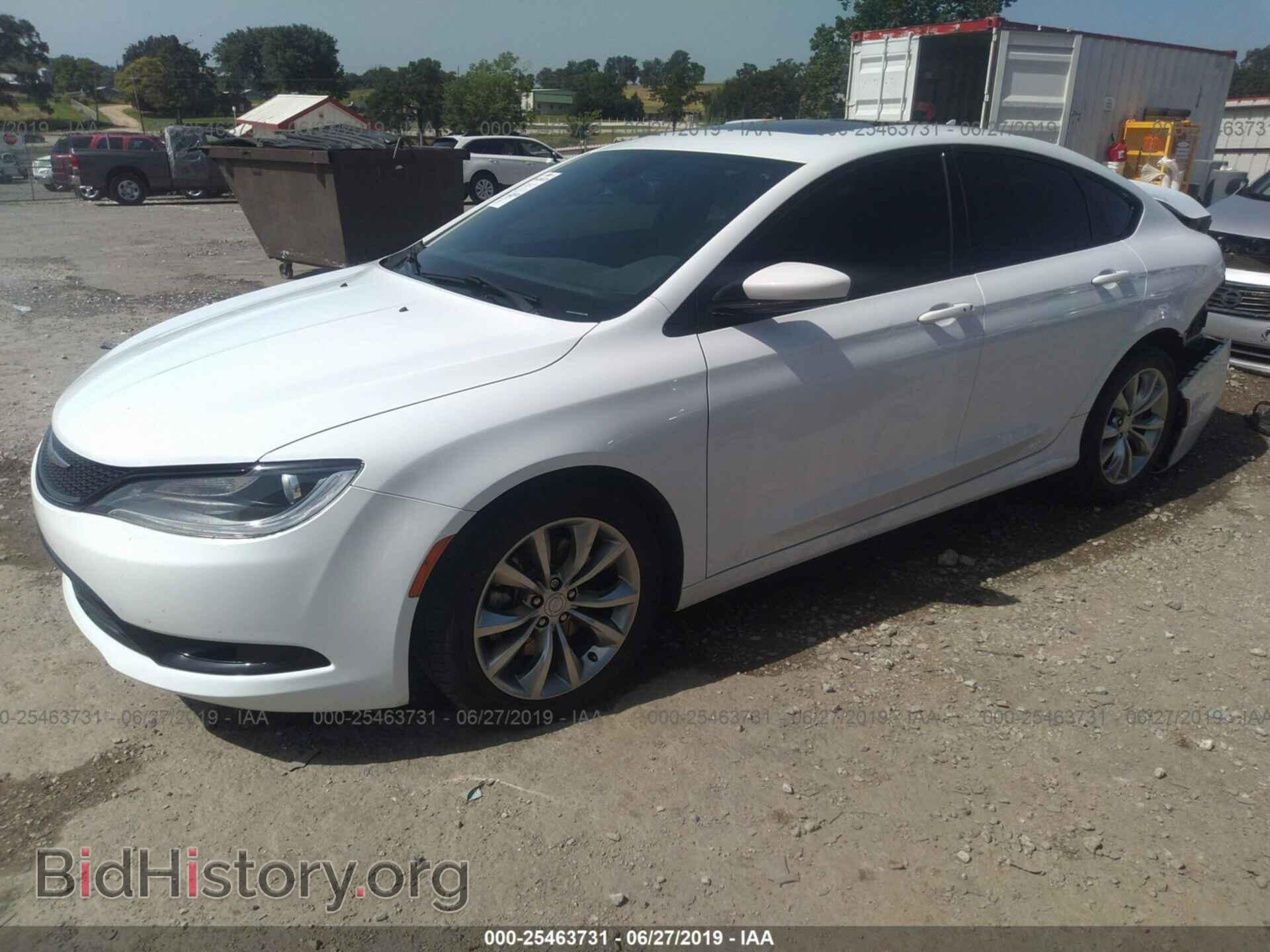 2016 CHRYSLER 200 - VIN: 1C3CCCBG8GN146082 - Фото 2