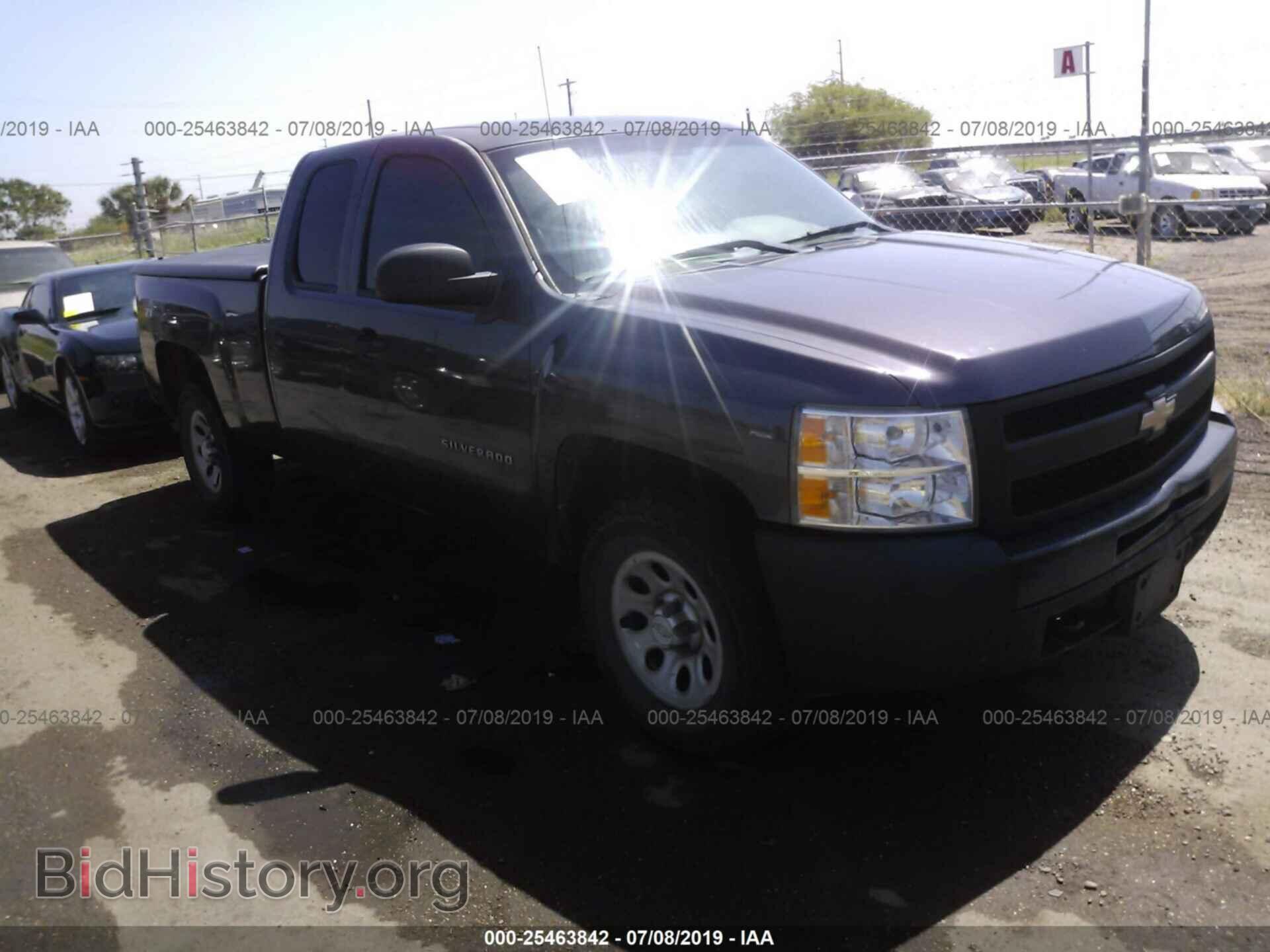 Photo 1GCRKPE35BZ169751 - CHEVROLET SILVERADO 2011