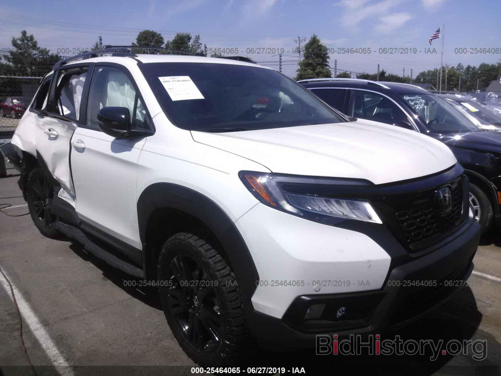 Photo 5FNYF8H90KB008946 - HONDA PASSPORT 2019