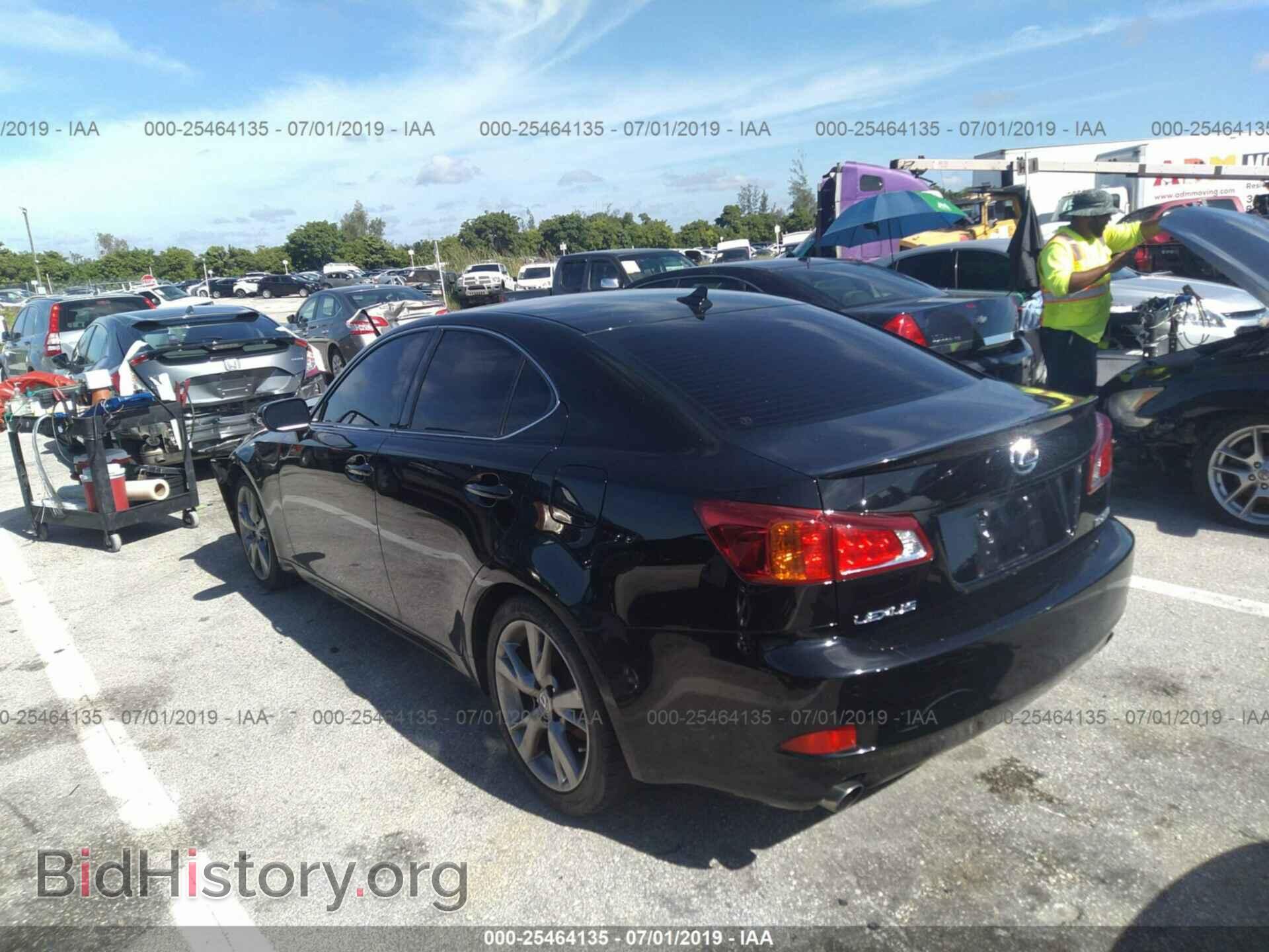 2010 LEXUS IS - VIN: JTHBF5C25A5124267 - Photo 3