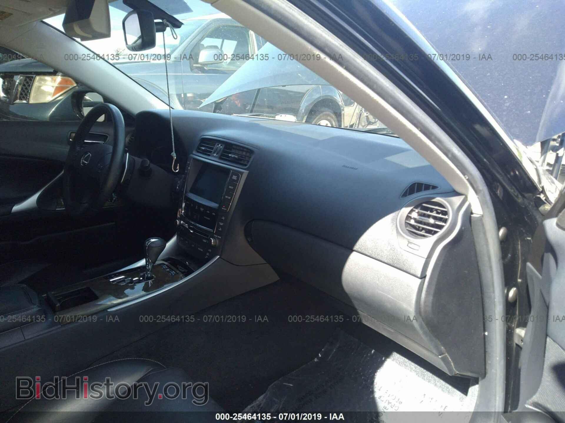 2010 LEXUS IS - VIN: JTHBF5C25A5124267 - Photo 5