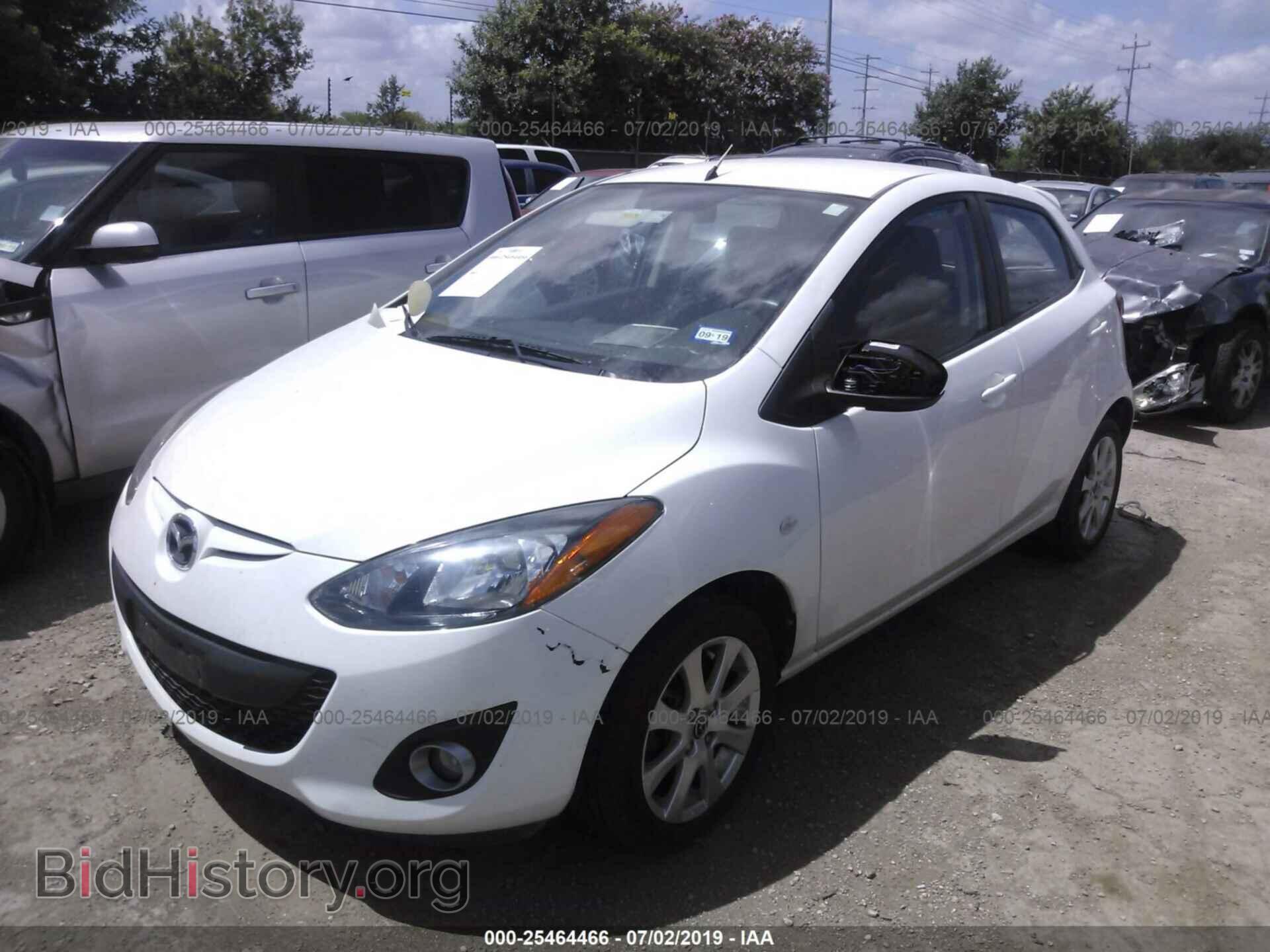 2014 MAZDA MAZDA2 - VIN: JM1DE1LY8E0177901 - Фото 2