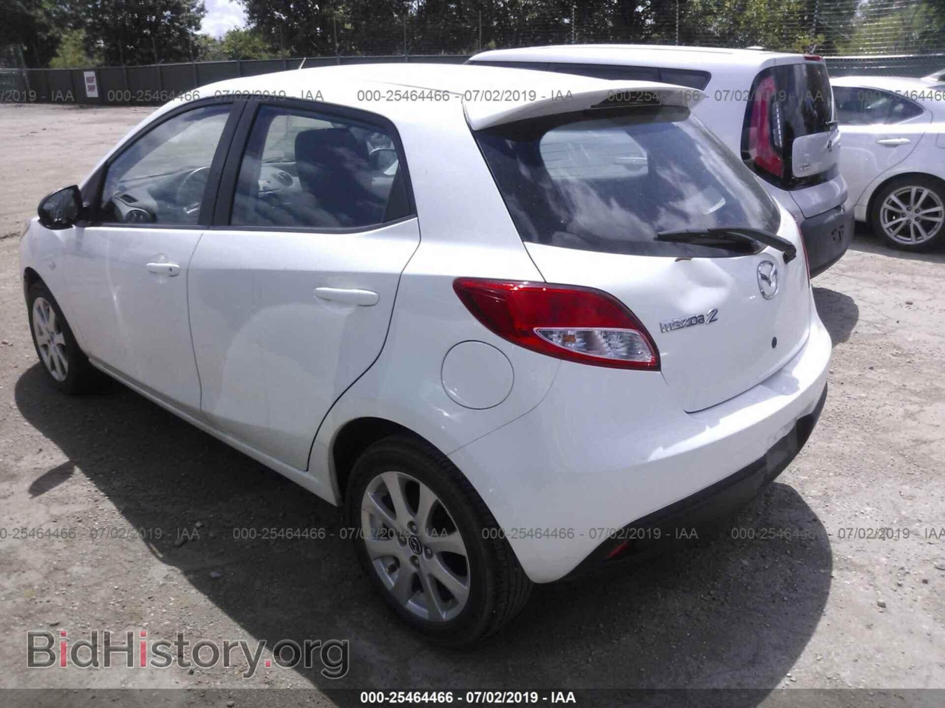 2014 MAZDA MAZDA2 - VIN: JM1DE1LY8E0177901 - Фото 3