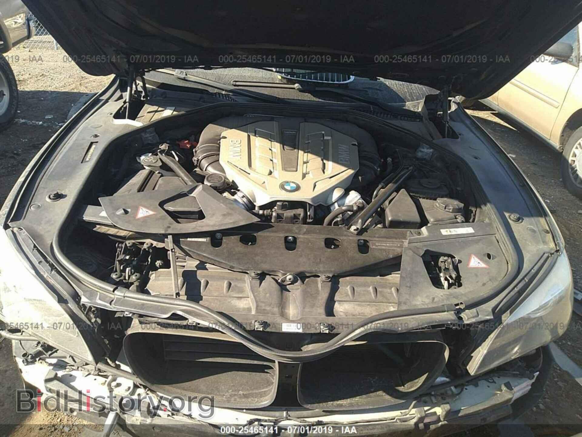 2010 BMW 750 - VIN: WBAKB8C5XACY63152 - Фото 10