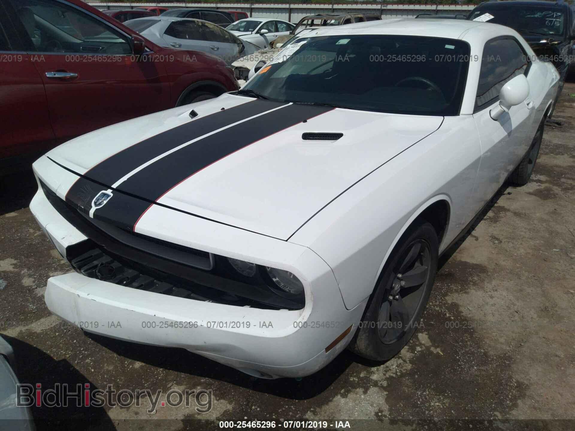 2010 DODGE CHALLENGER - VIN: 2B3CJ4DV9AH313506 - Photo 2