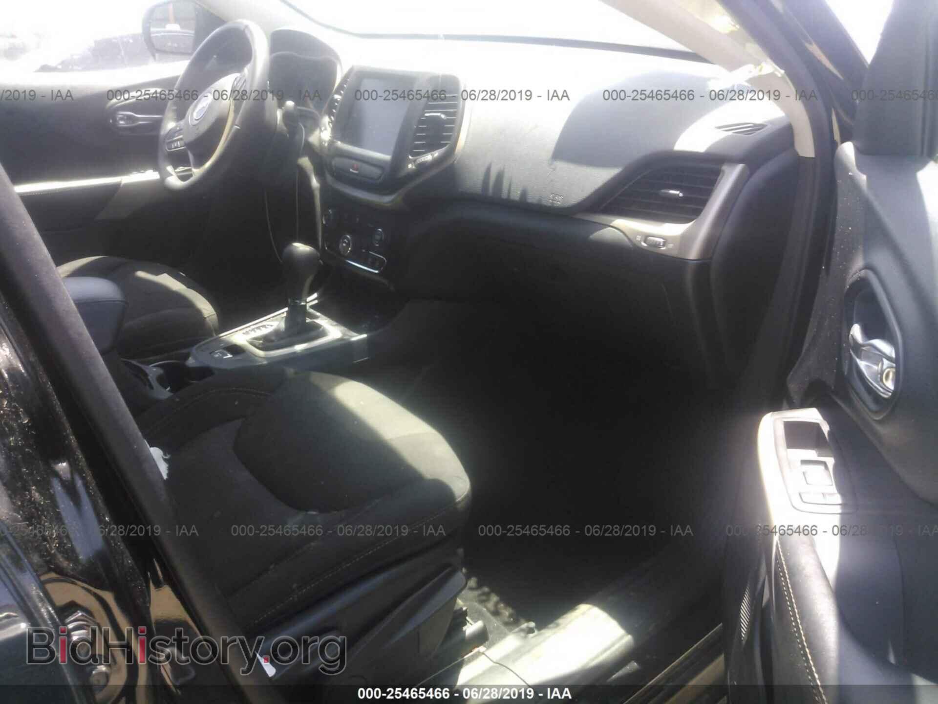 2017 JEEP CHEROKEE - VIN: 1C4PJLCB3HW662173 - Фото 5