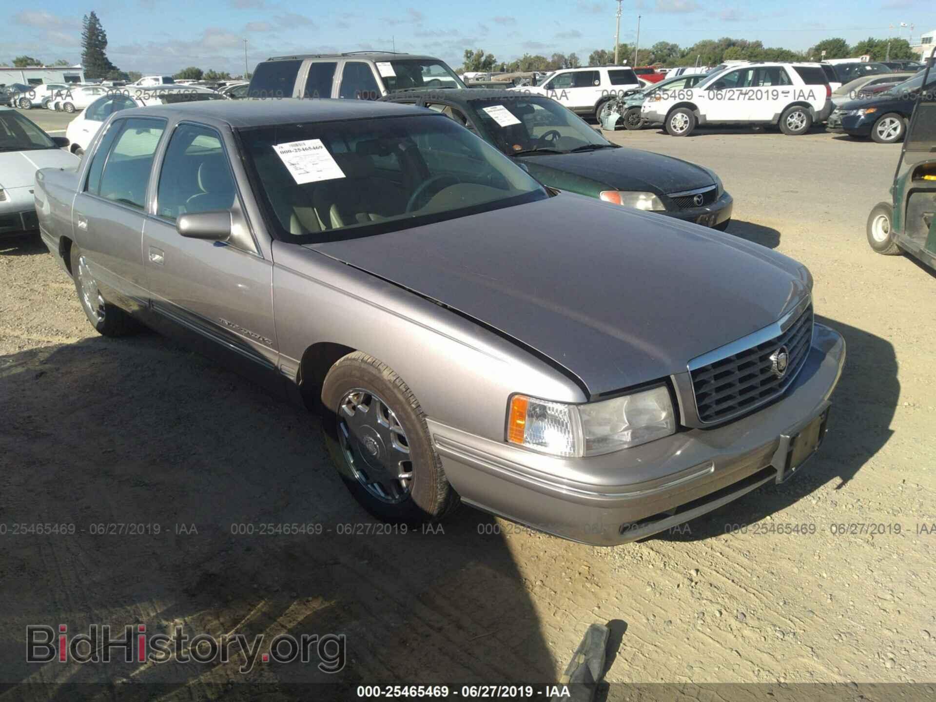 Photo 1G6KF5493VU259274 - CADILLAC DEVILLE 1997