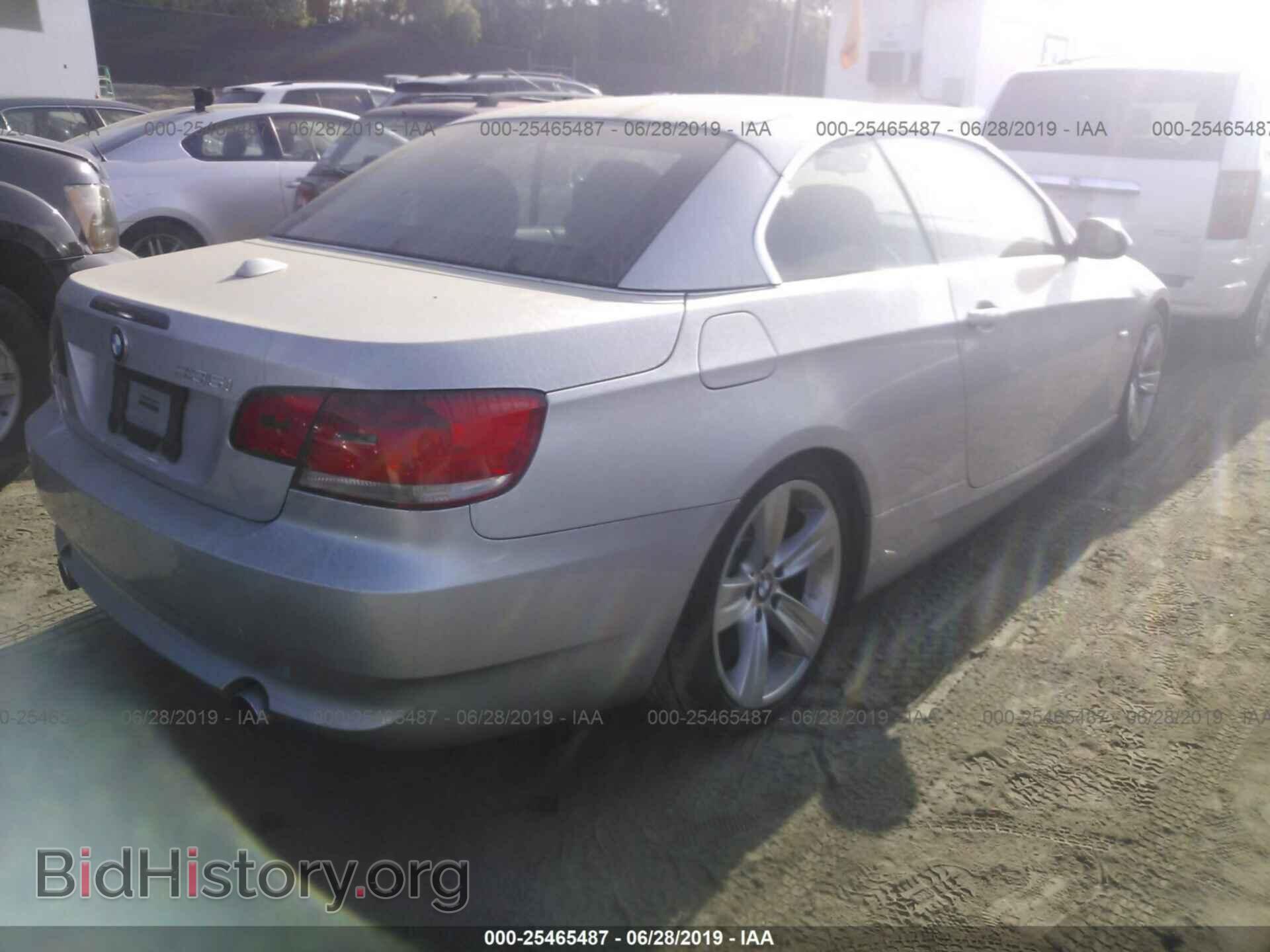 2007 BMW 335 - VIN: WBAWL73557PX50350 - Фото 4
