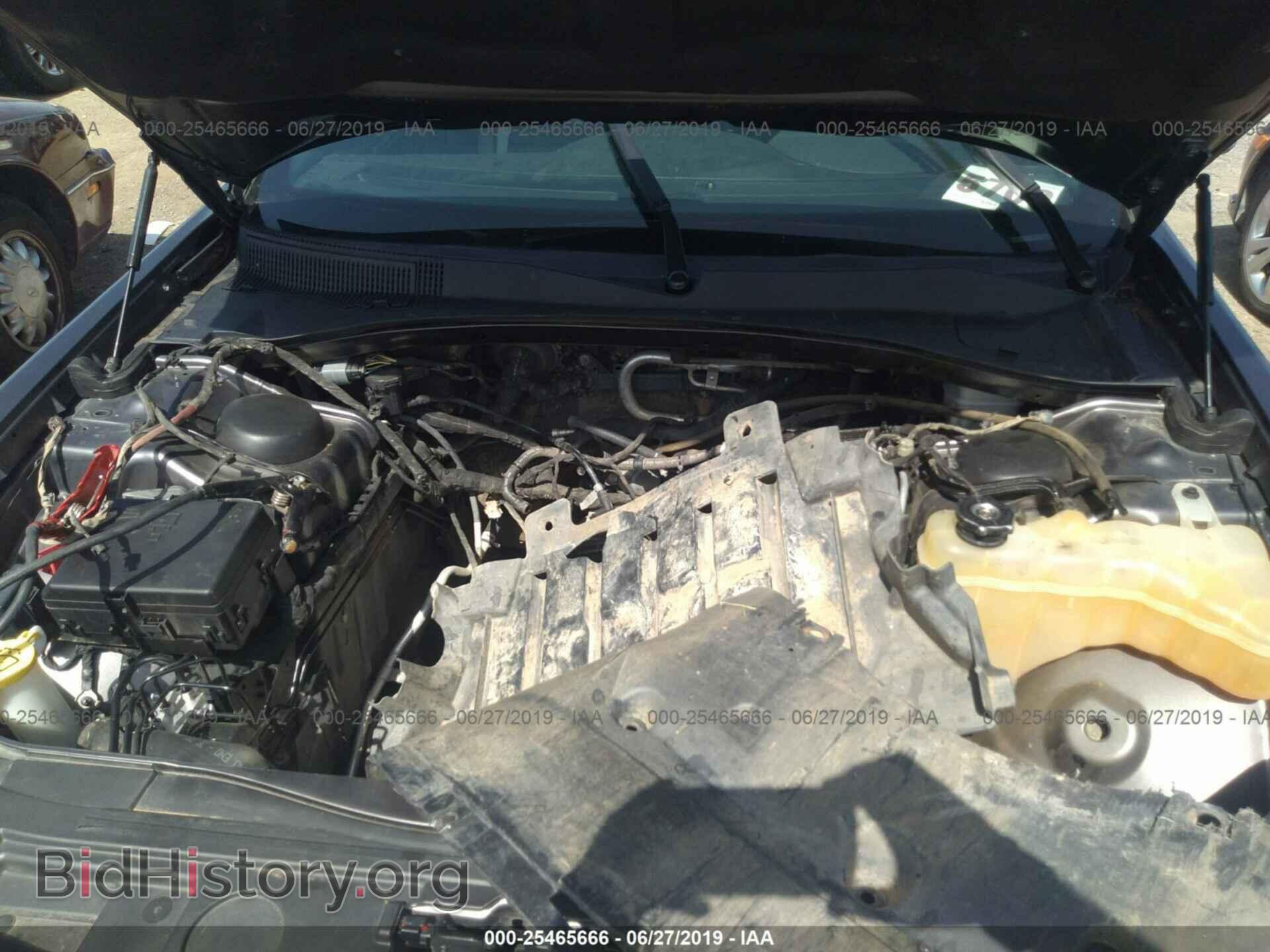 2014 CHRYSLER 300C - VIN: 2C3CCAEG9EH340027 - Фото 10