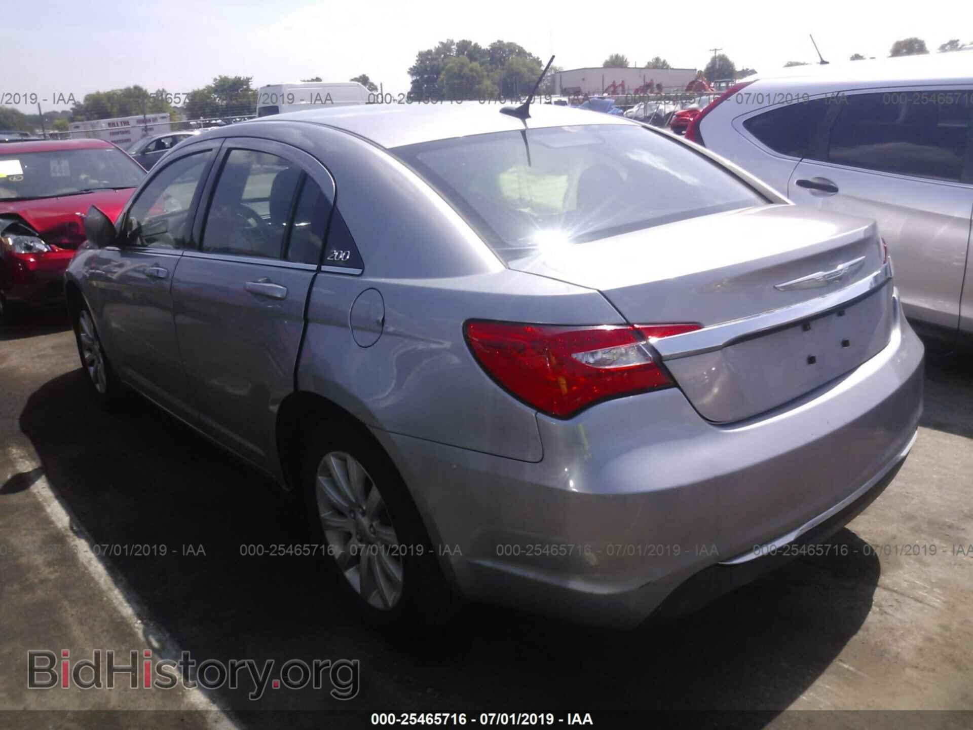 2013 CHRYSLER 200 - VIN: 1C3CCBBB3DN600040 - Photo 3