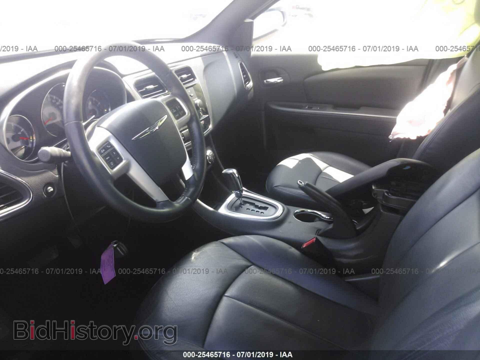 2013 CHRYSLER 200 - VIN: 1C3CCBBB3DN600040 - Photo 5