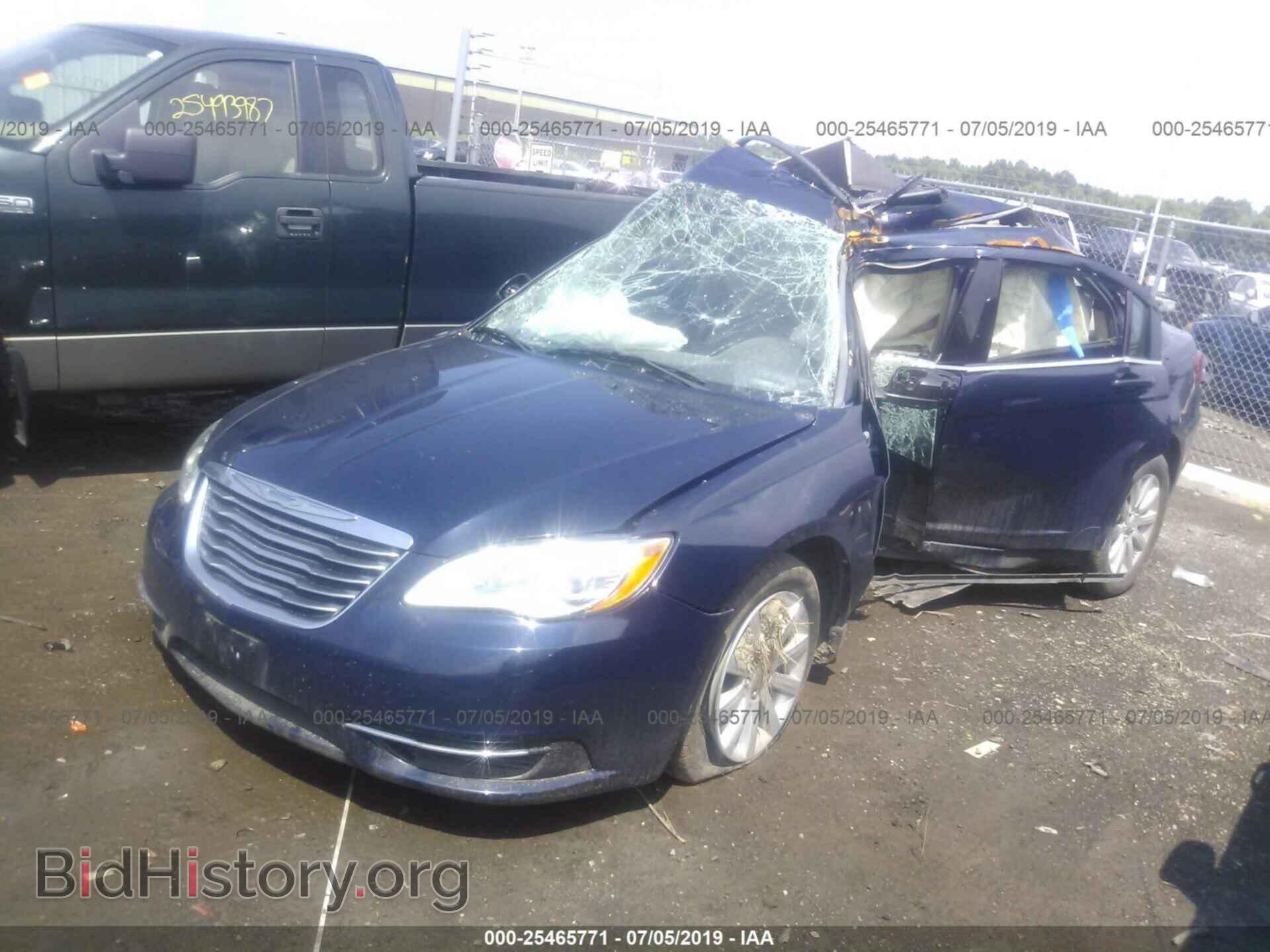 2013 CHRYSLER 200 - VIN: 1C3CCBBB6DN584089 - Photo 2