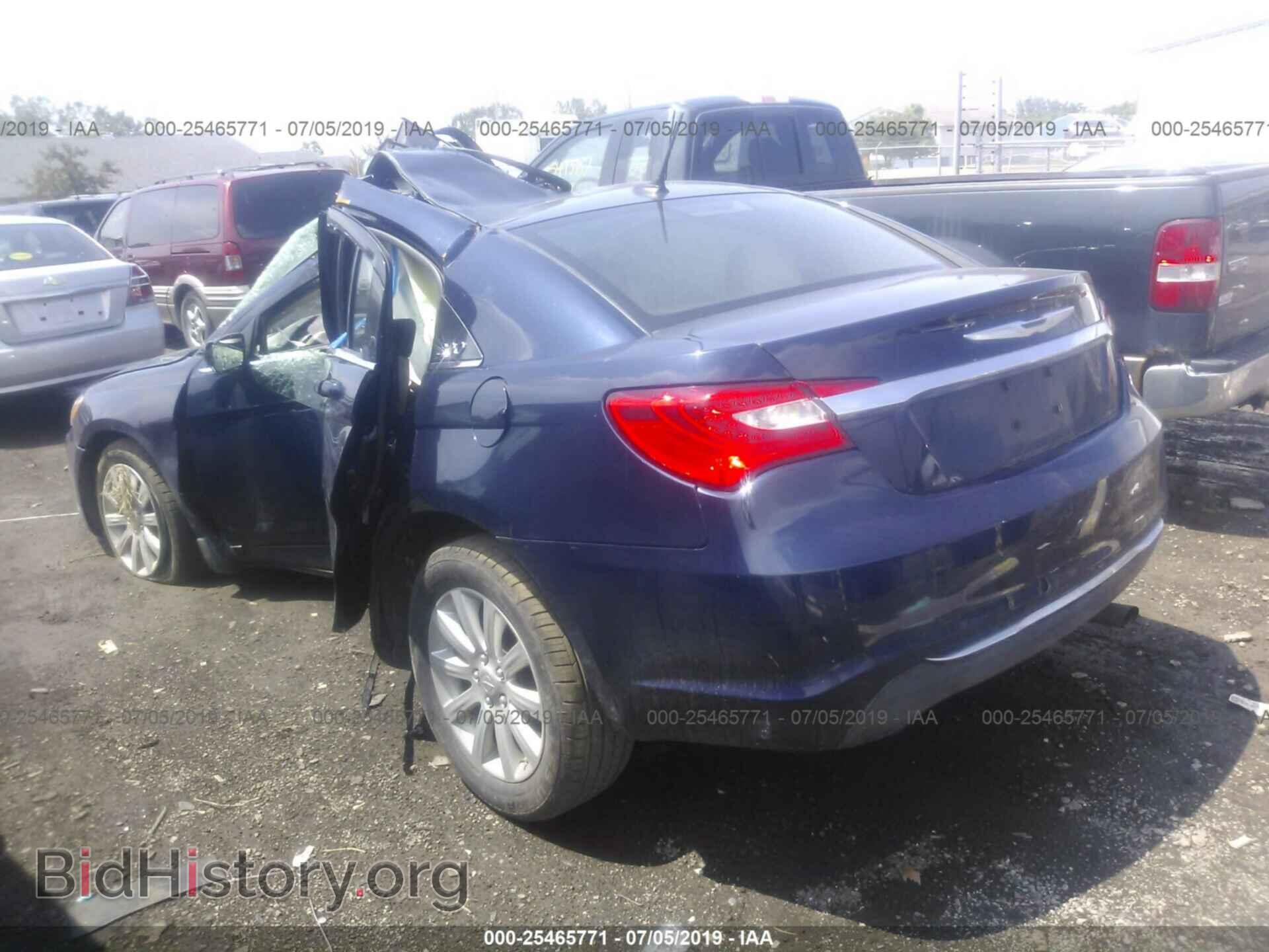 2013 CHRYSLER 200 - VIN: 1C3CCBBB6DN584089 - Photo 3