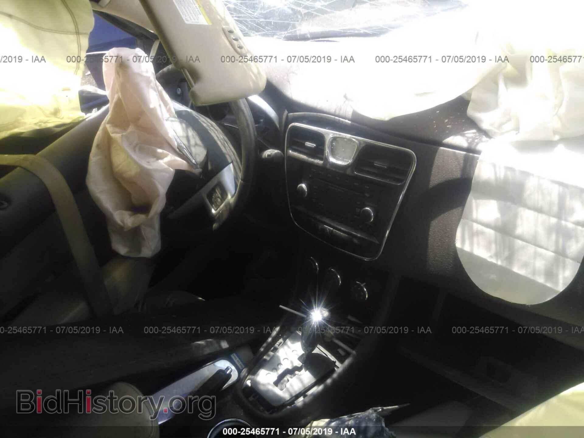 2013 CHRYSLER 200 - VIN: 1C3CCBBB6DN584089 - Photo 5