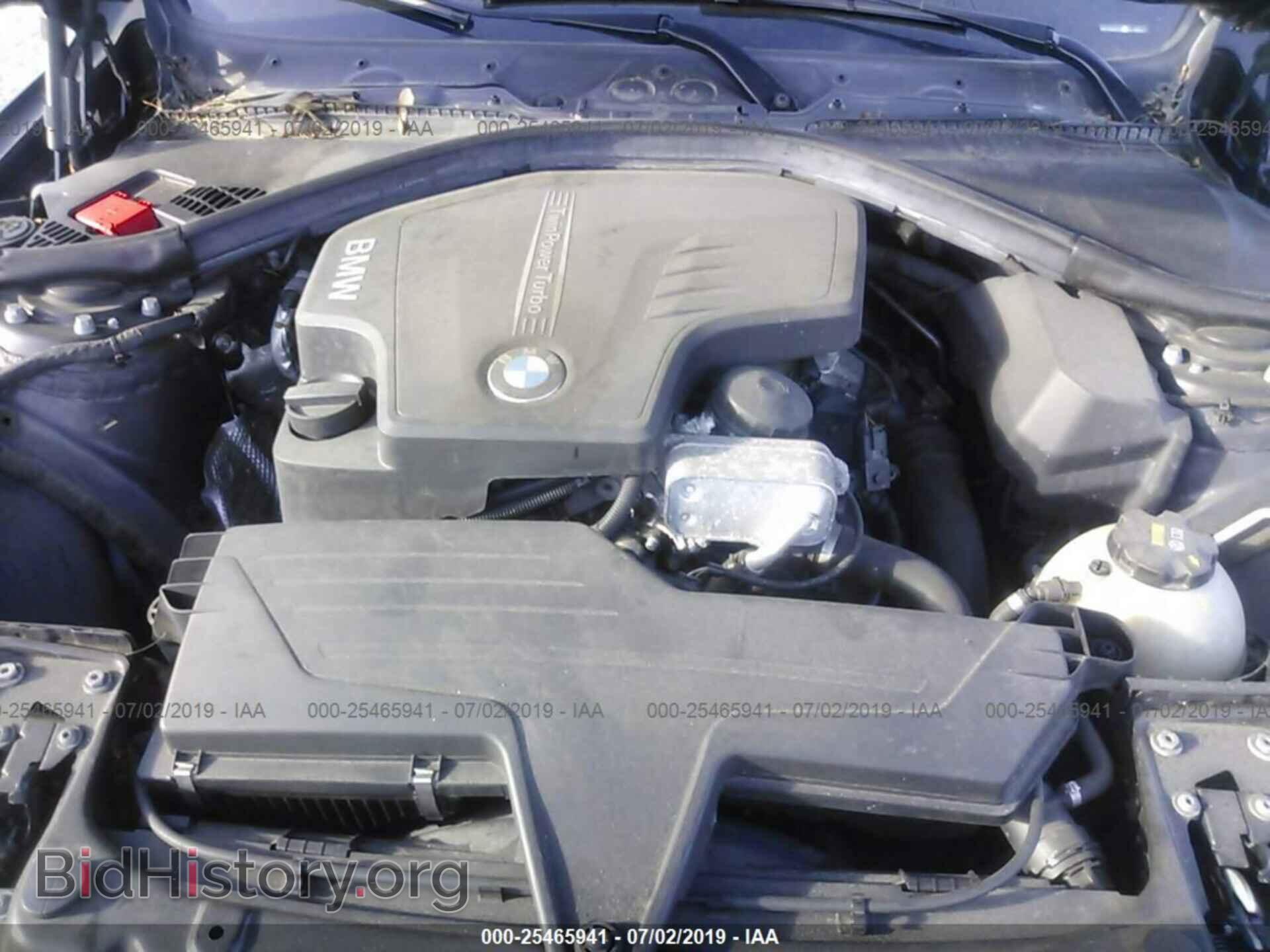 2015 BMW 320 - VIN: WBA3C3G53FNT53638 - Фото 10
