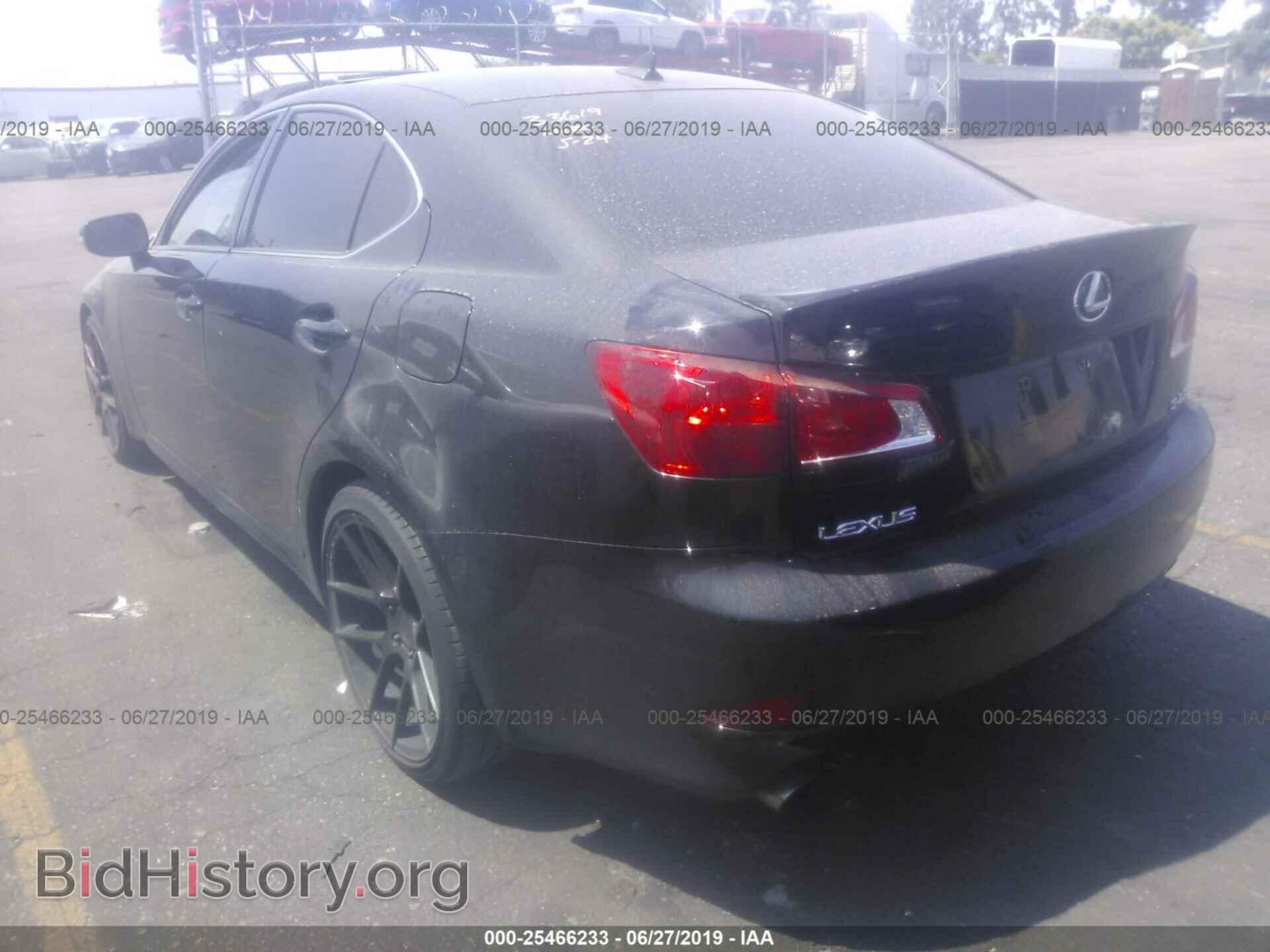 2010 LEXUS IS - VIN: JTHBF5C22A2100056 - Фото 3