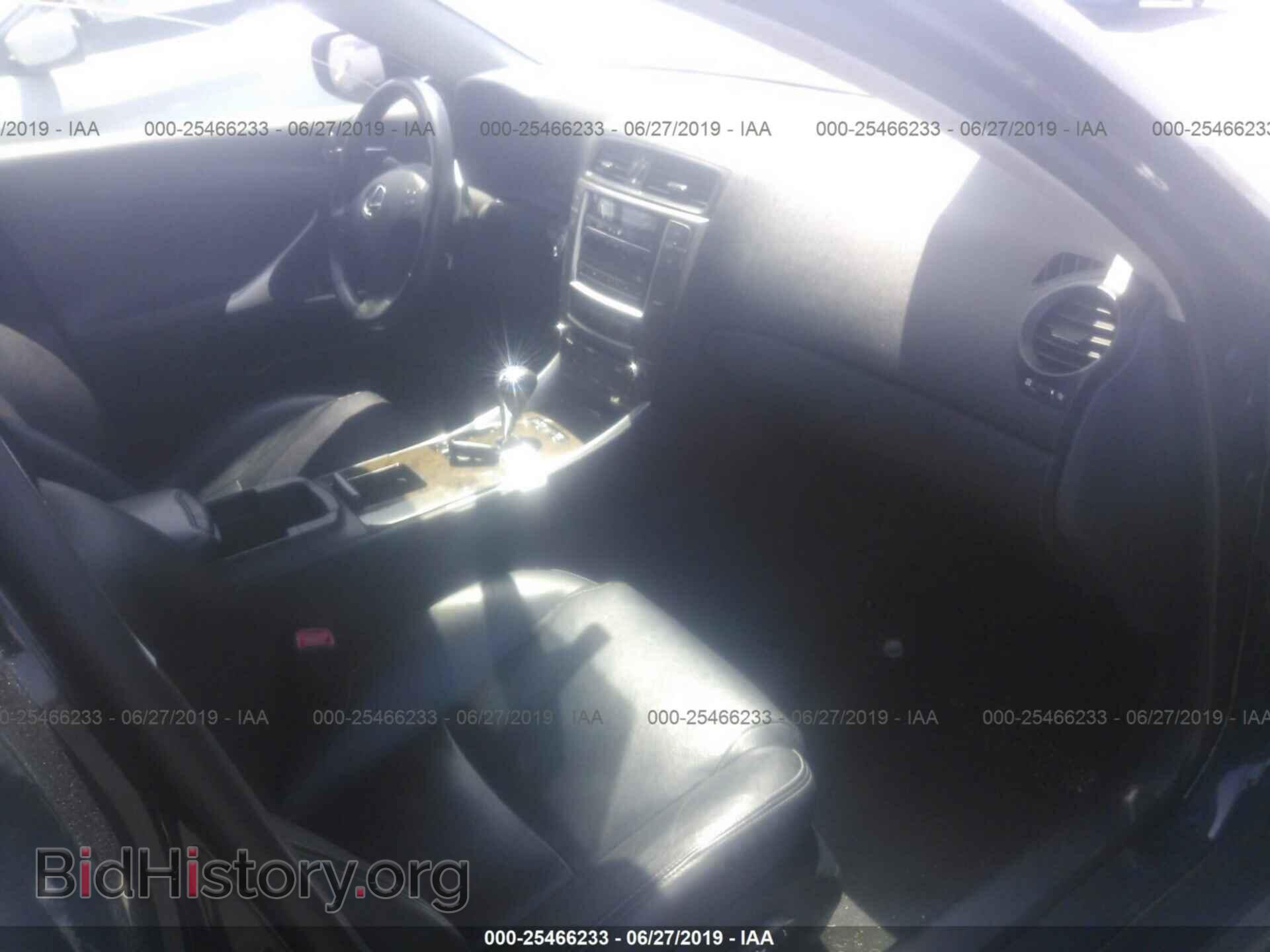 2010 LEXUS IS - VIN: JTHBF5C22A2100056 - Фото 5