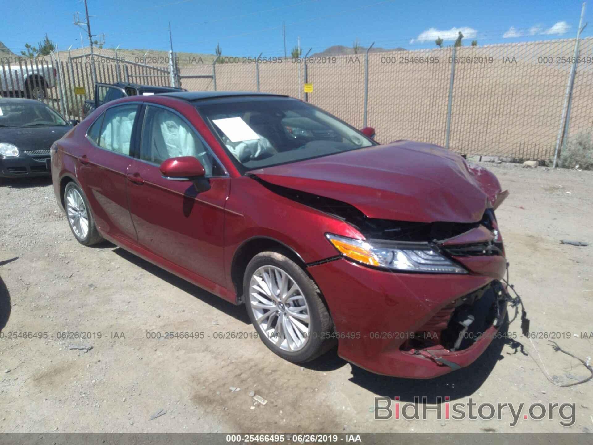 Photo 4T1BZ1HK2JU506879 - TOYOTA CAMRY 2018