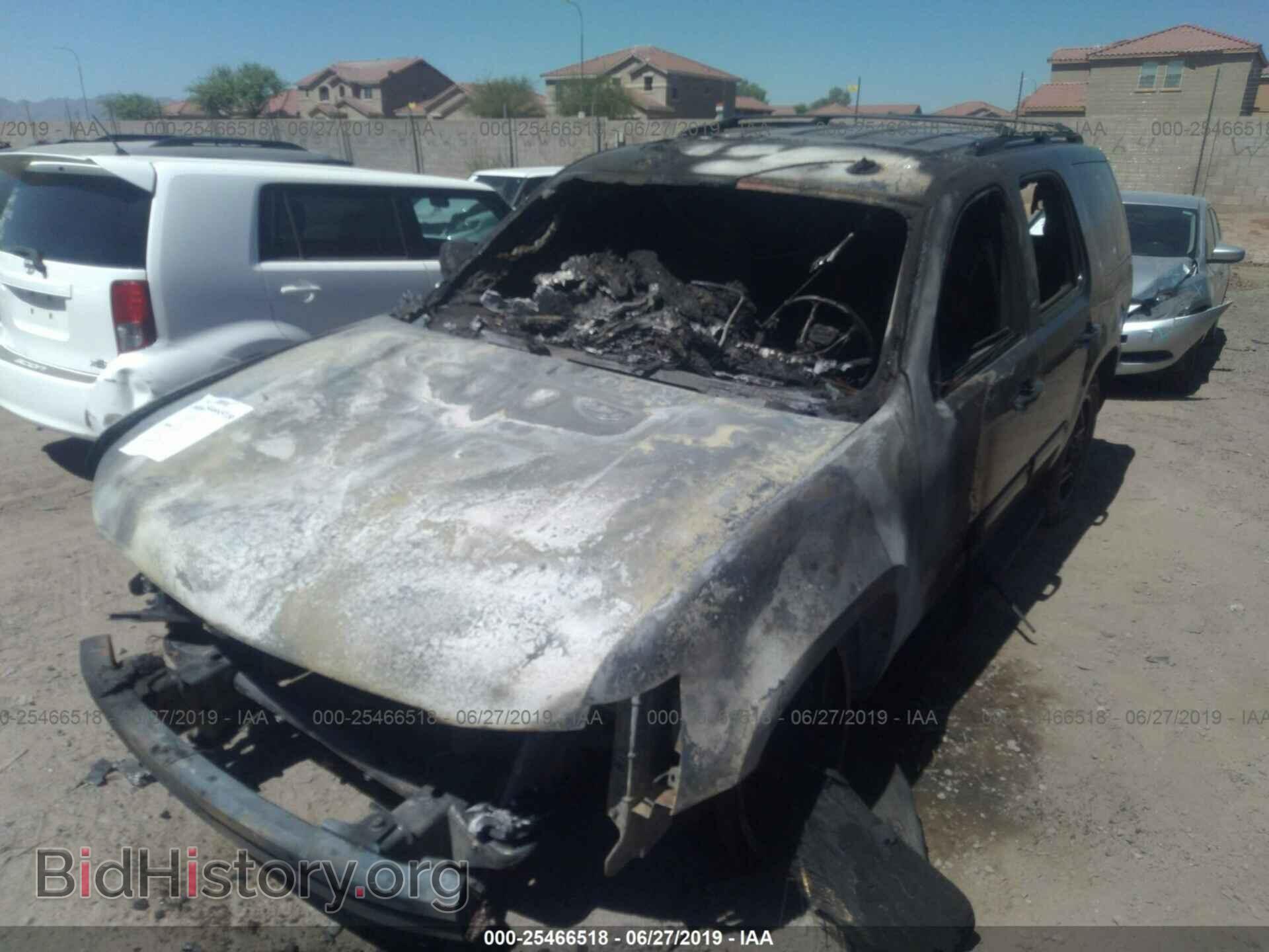 2012 CHEVROLET TAHOE - VIN: 1GNSCAE03CR253478 - Фото 2