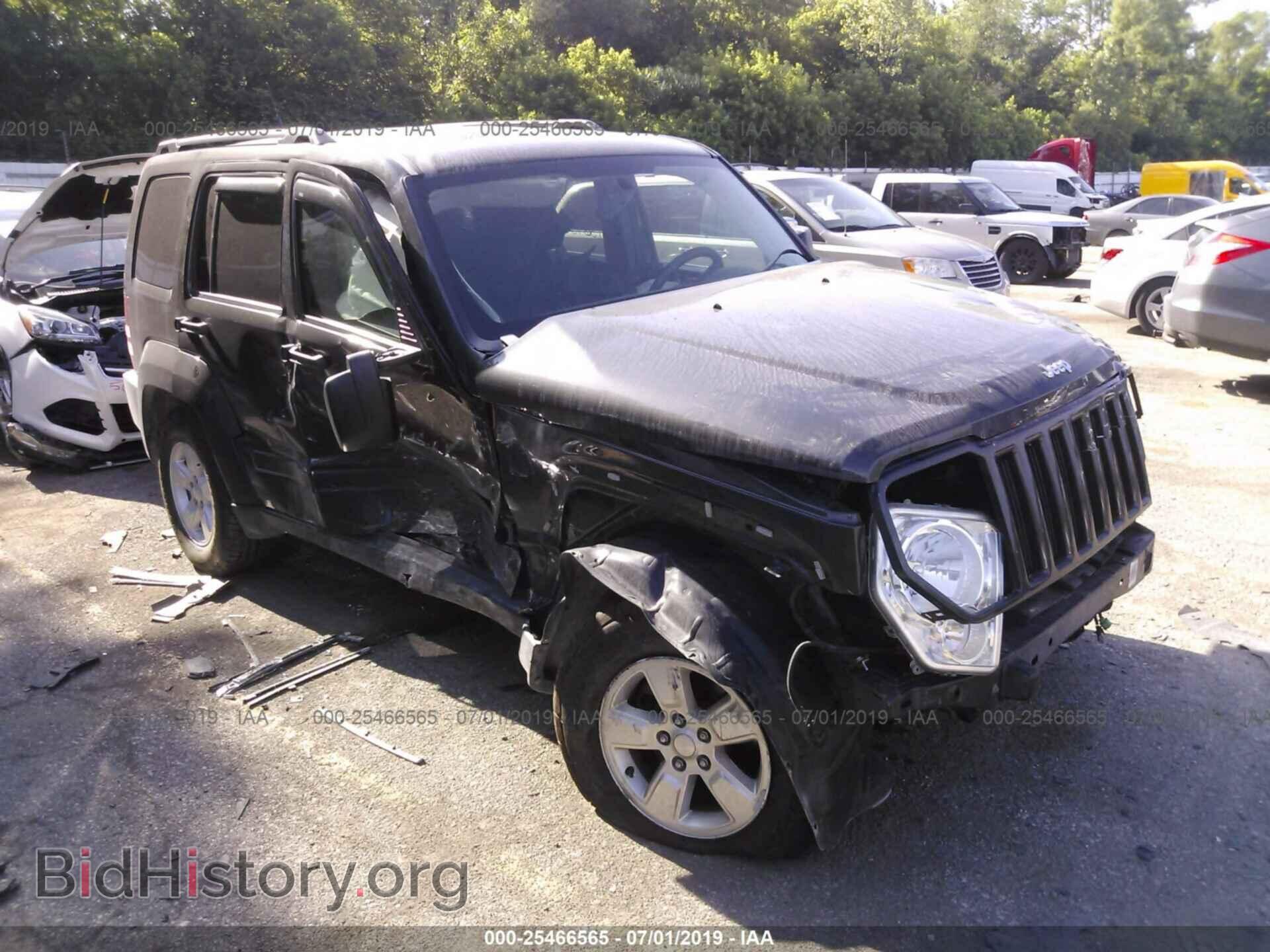 Photo 1J4PN2GK3BW523459 - JEEP LIBERTY 2011