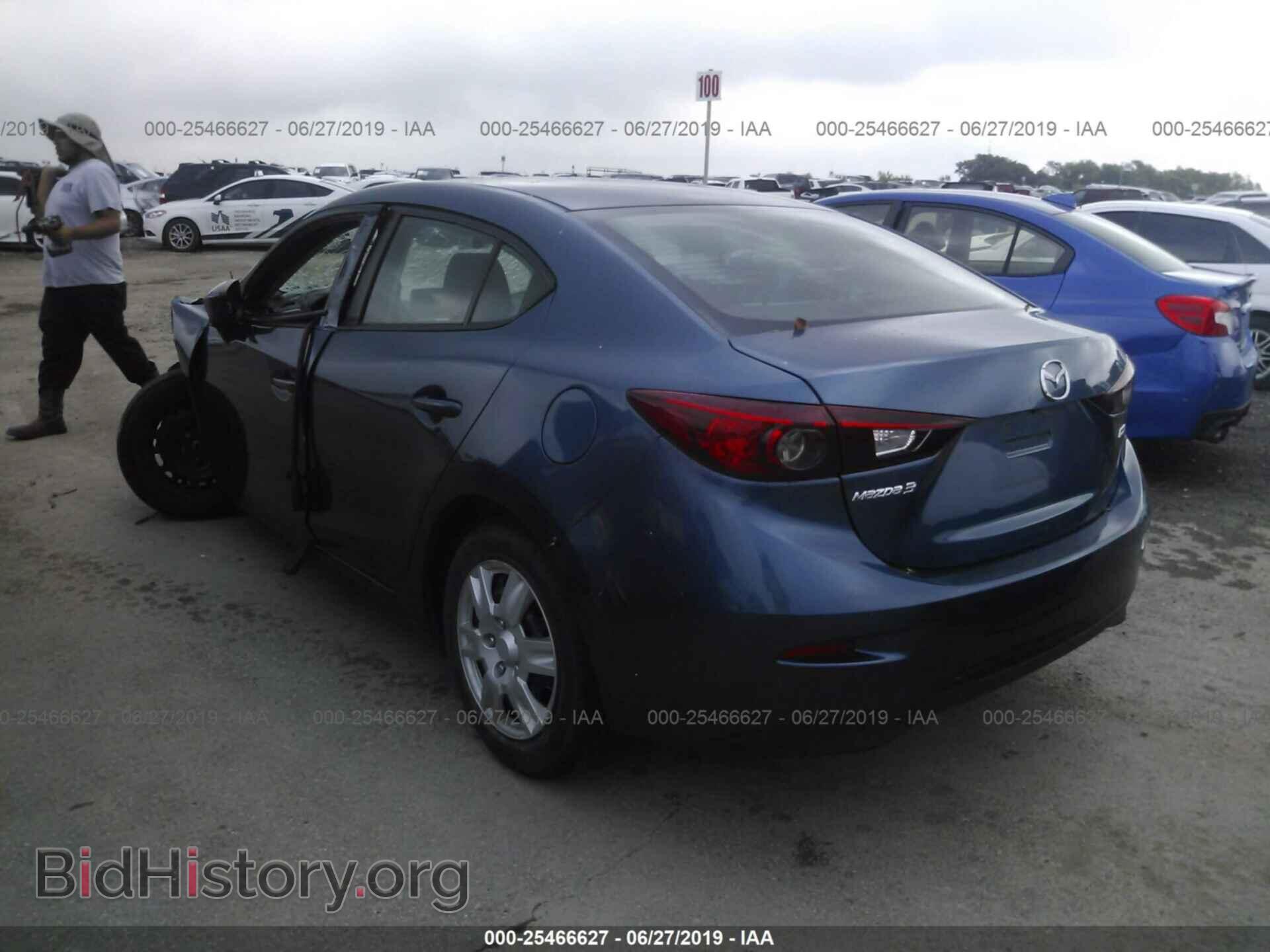 2017 MAZDA 3 - VIN: 3MZBN1U7XHM136164 - Photo 3