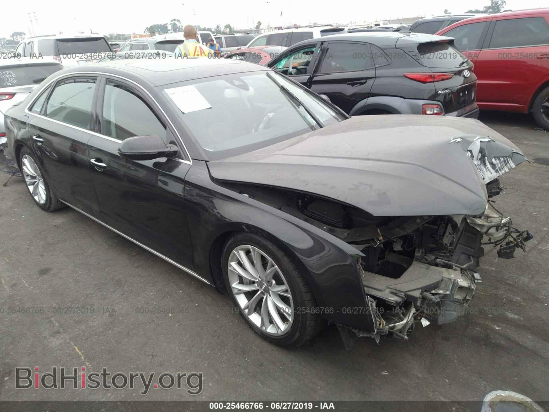 Photo WAURVAFD8CN004066 - AUDI A8 2012