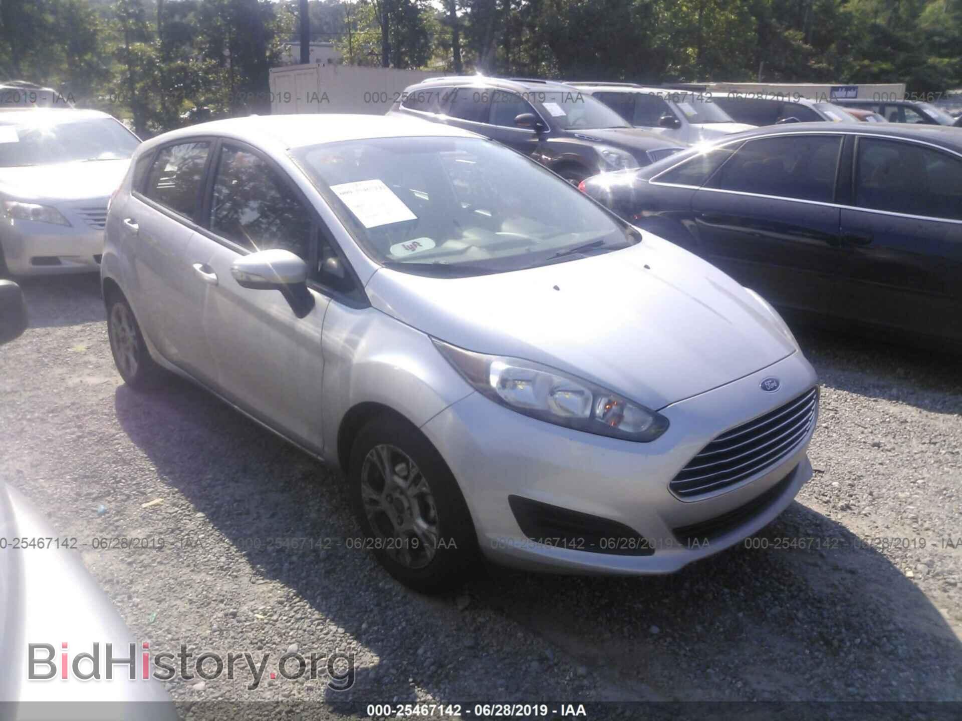 Photo 3FADP4EJ6FM213939 - FORD FIESTA 2015