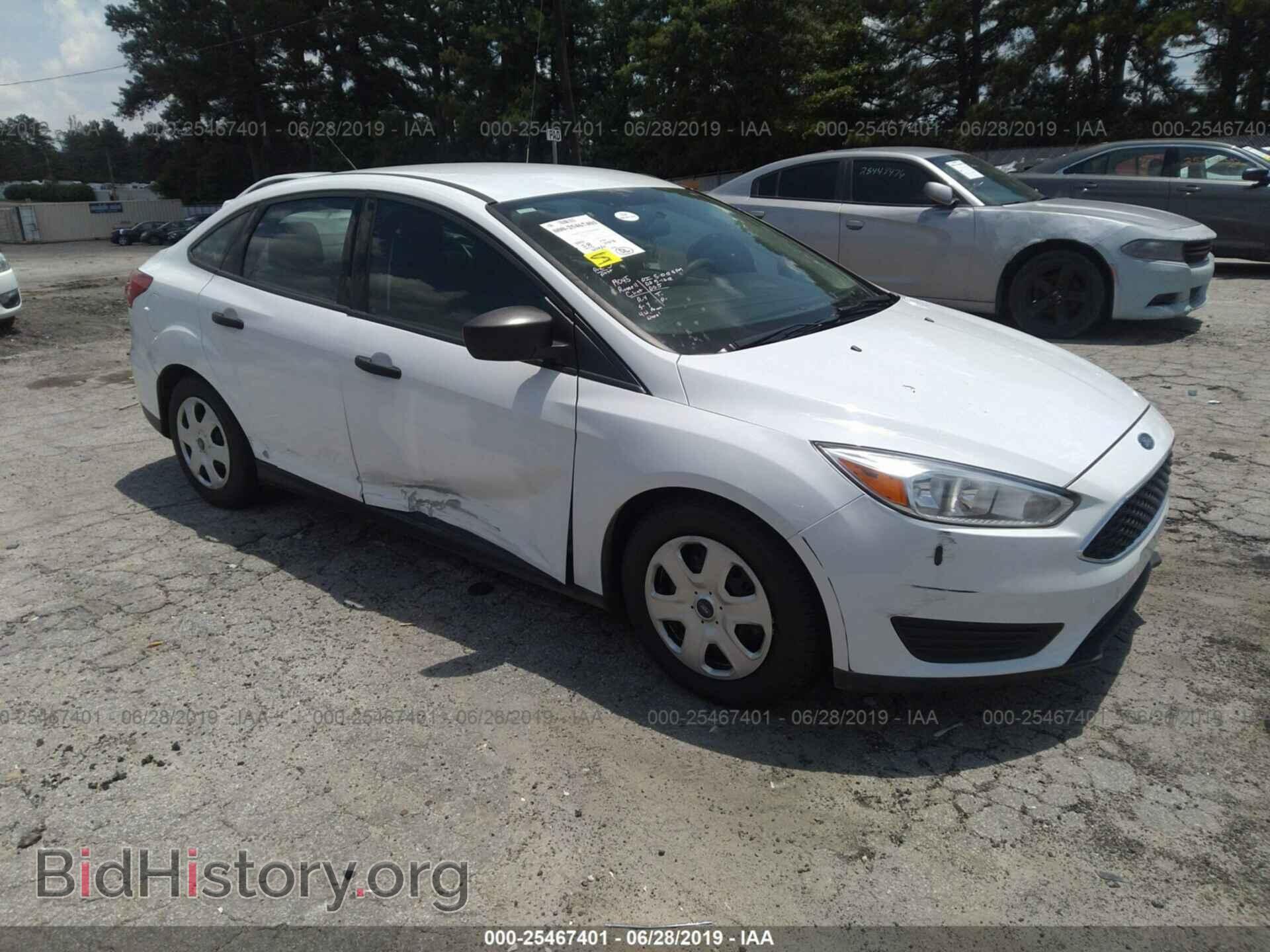 Photo 1FADP3E24FL253179 - FORD FOCUS 2015