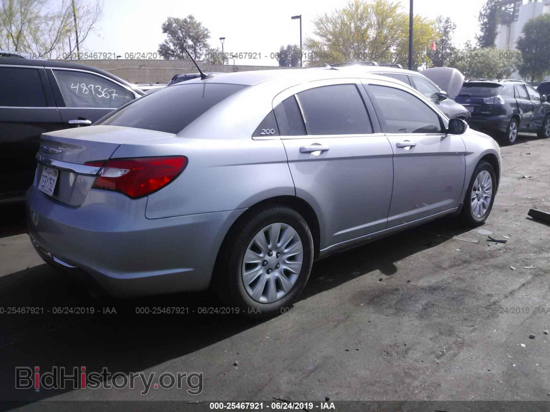 2014 CHRYSLER 200 - VIN: 1C3CCBAB4EN212124 - Фото 4