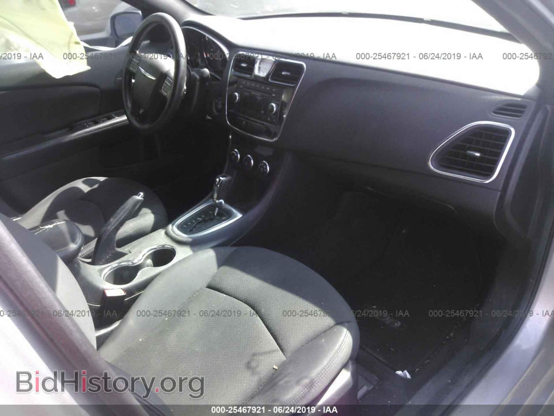 2014 CHRYSLER 200 - VIN: 1C3CCBAB4EN212124 - Фото 5