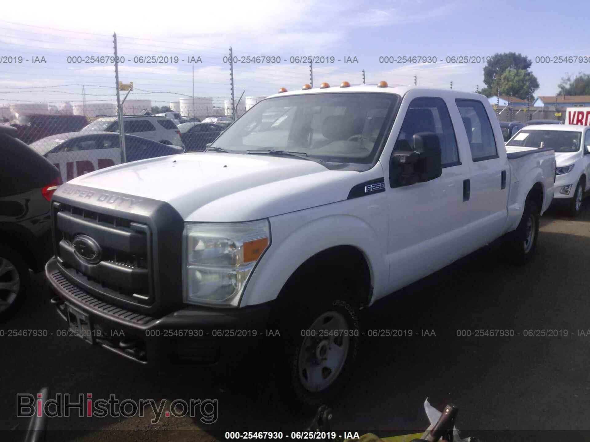 2011 FORD F250 - VIN: 1FT7W2B6XBEC77027 - Фото 2