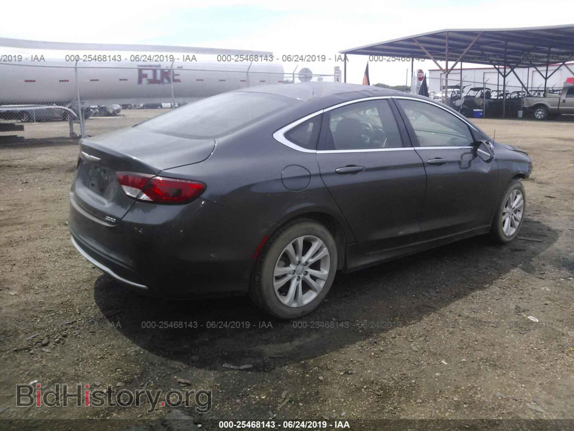 2016 CHRYSLER 200 - VIN: 1C3CCCAB2GN117246 - Photo 4