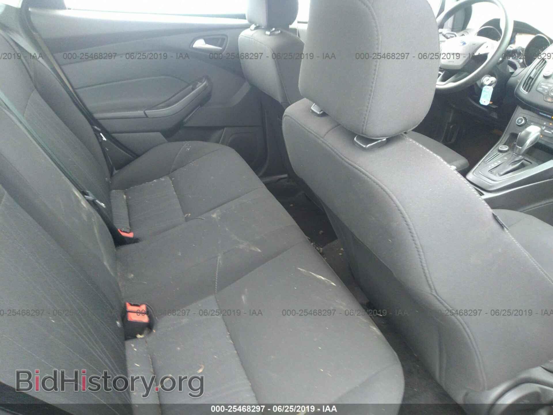 2016 FORD FOCUS - VIN: 1FADP3F2XGL341153 - Фото 8