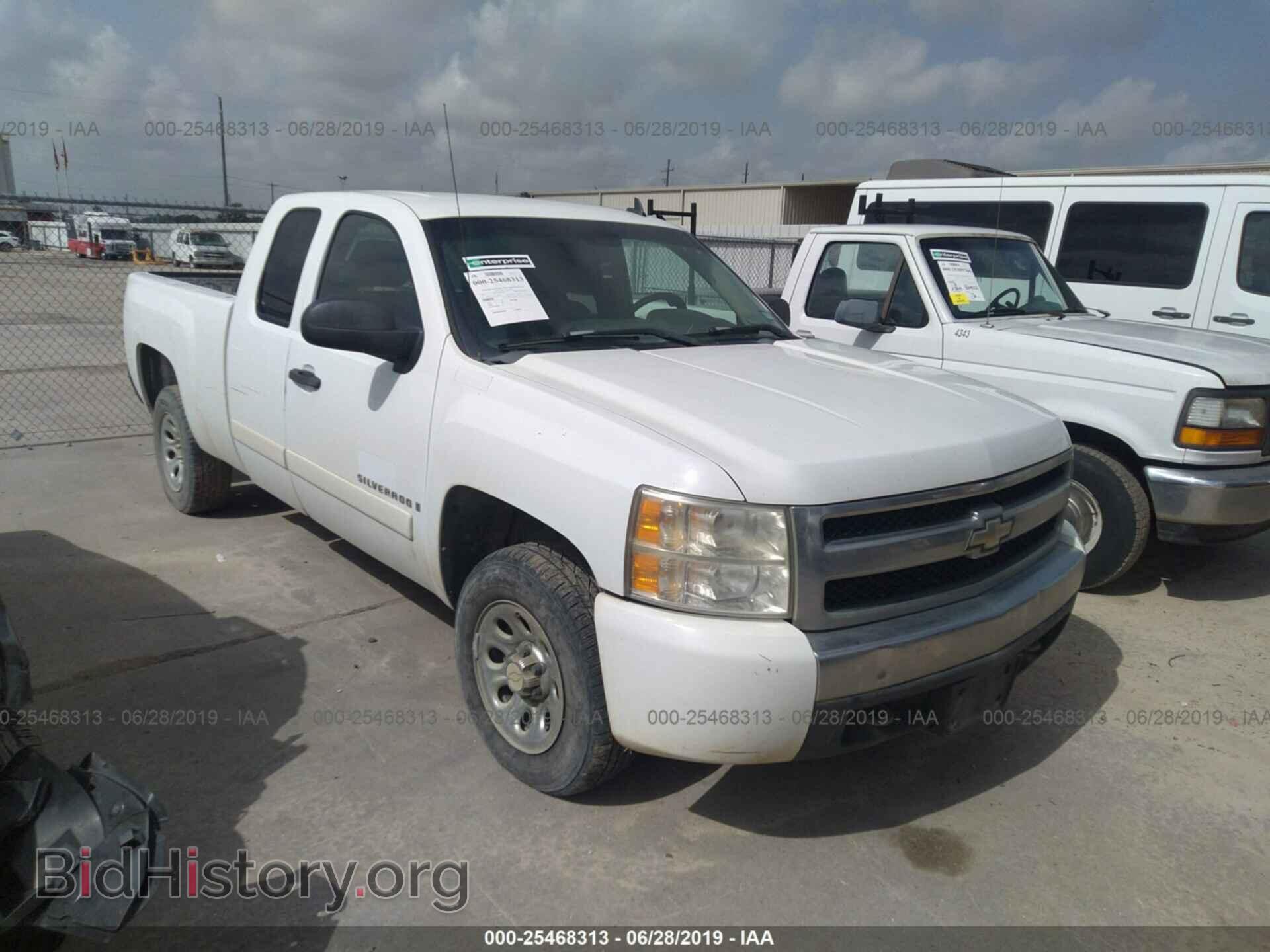Фотография 2GCEC19CX71568433 - CHEVROLET SILVERADO 2007