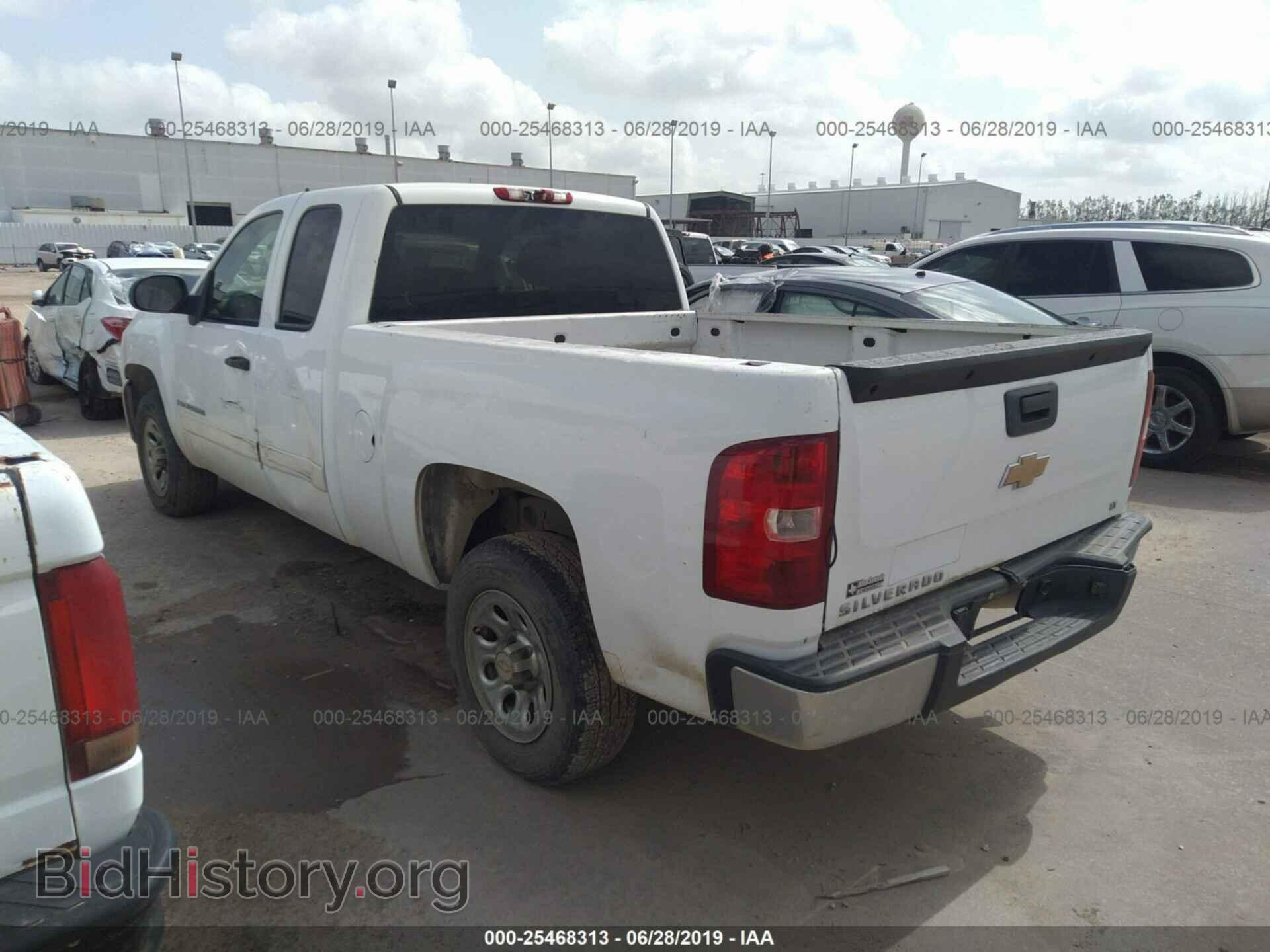 2007 CHEVROLET SILVERADO - VIN: 2GCEC19CX71568433 - Фото 3
