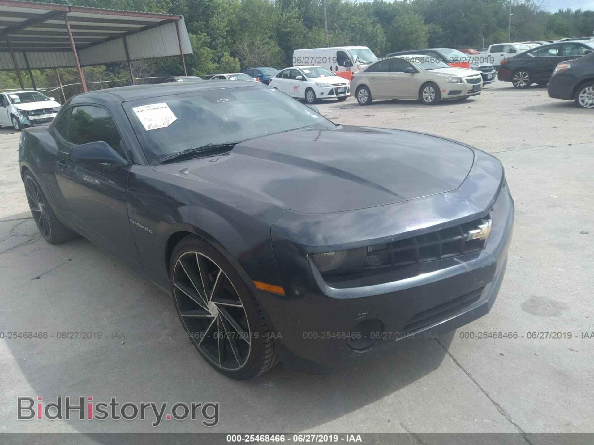 Фотография 2G1FE1E3XD9173209 - CHEVROLET CAMARO 2013